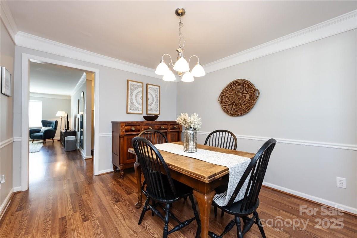 1708 Roxborough Road Unit: H