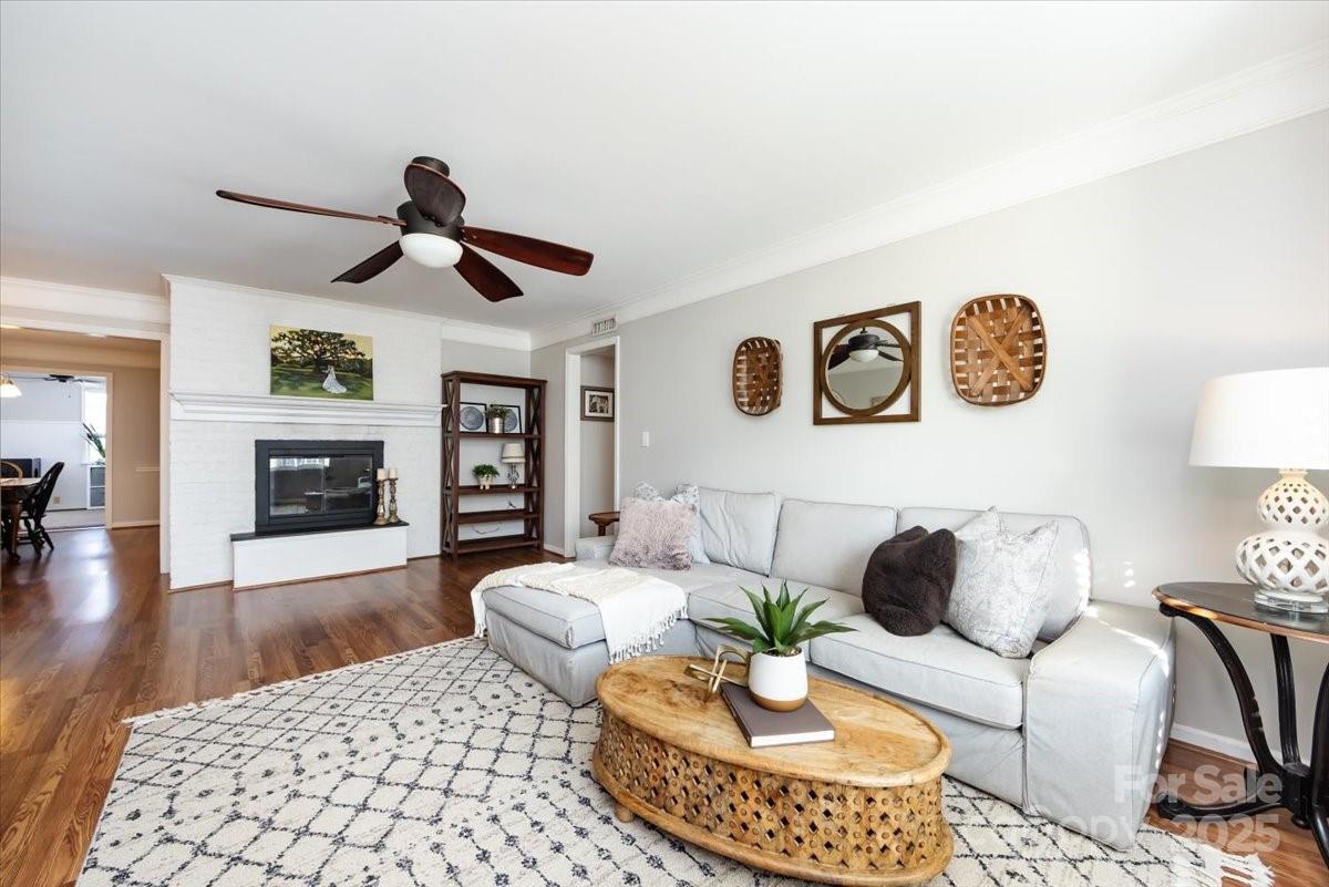 1708 Roxborough Road Unit: H