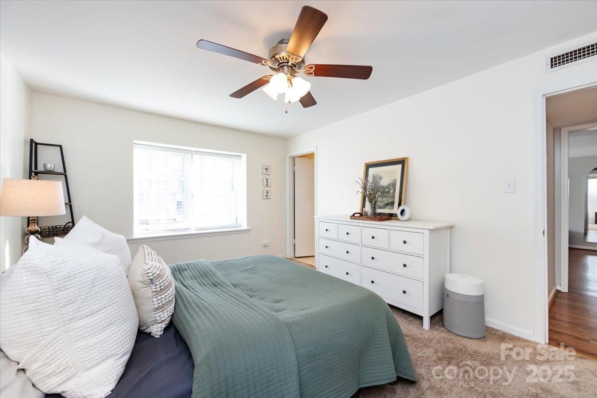 1708 Roxborough Road Unit: H