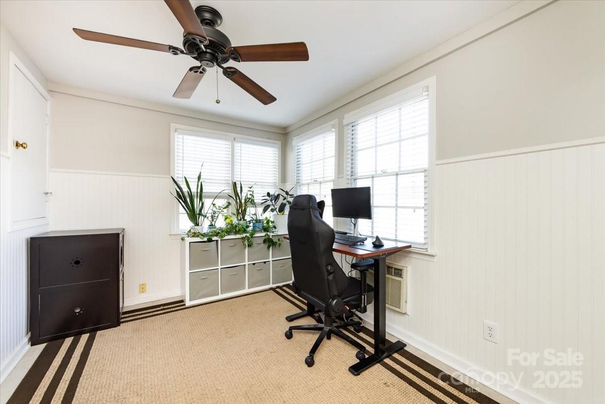 1708 Roxborough Road Unit: H