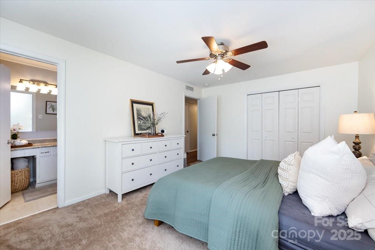 1708 Roxborough Road Unit: H