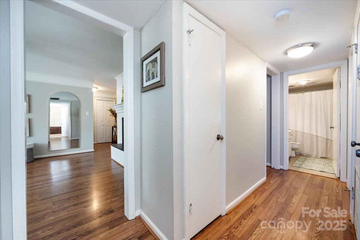 1708 Roxborough Road Unit: H