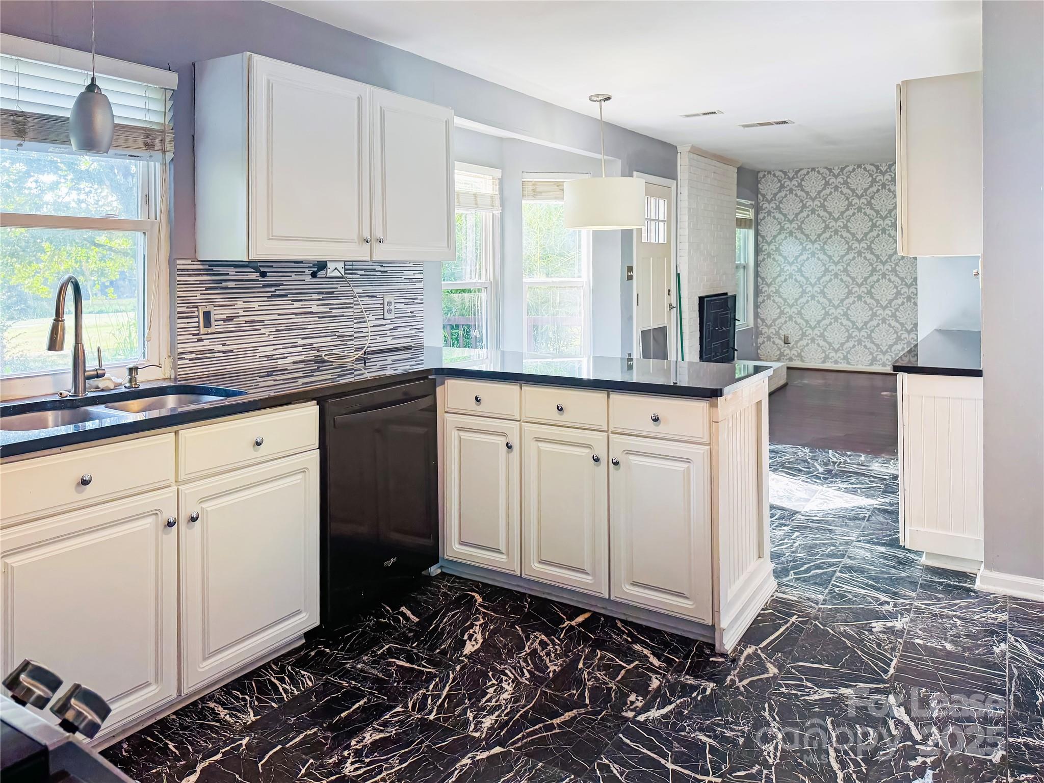 8509 Golf Ridge Drive