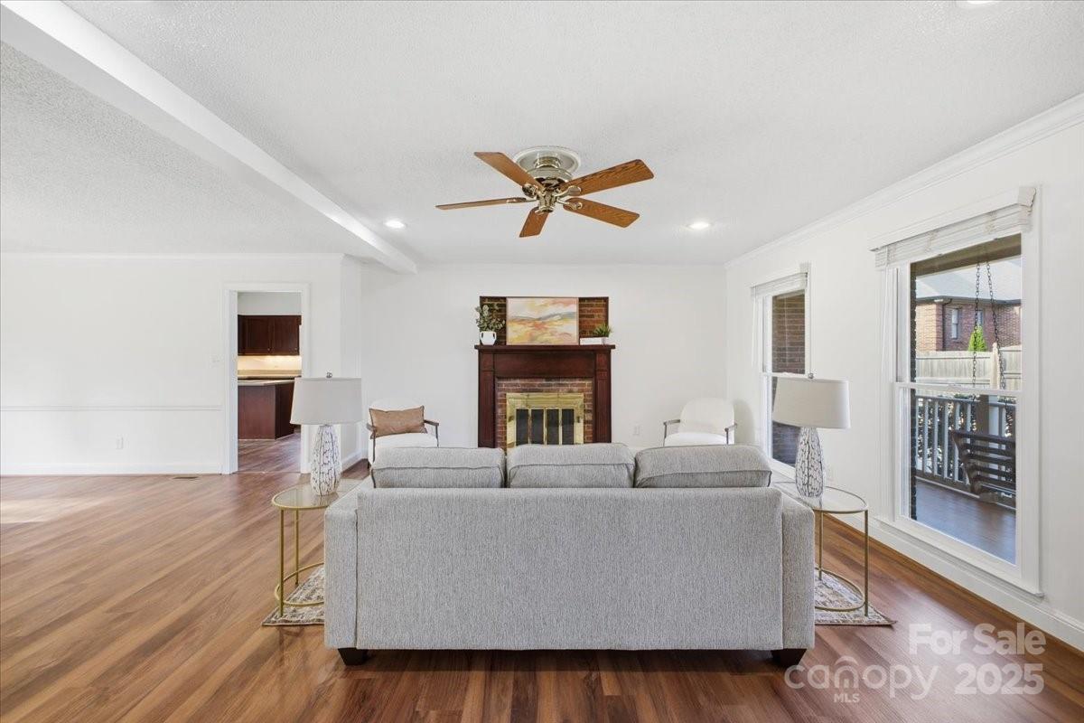 3509 Chapel View Court