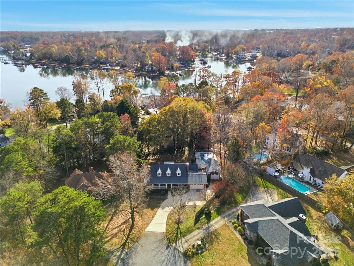 3509 Chapel View Court