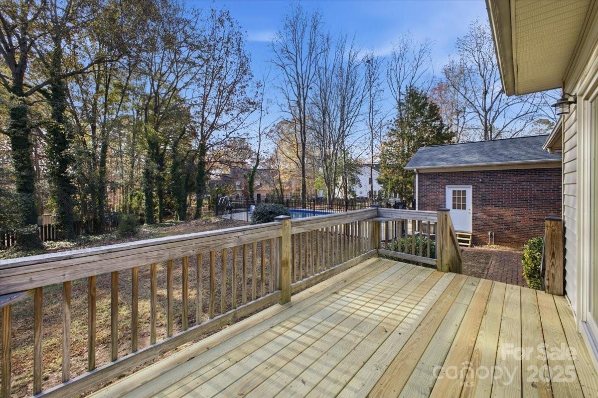 3509 Chapel View Court