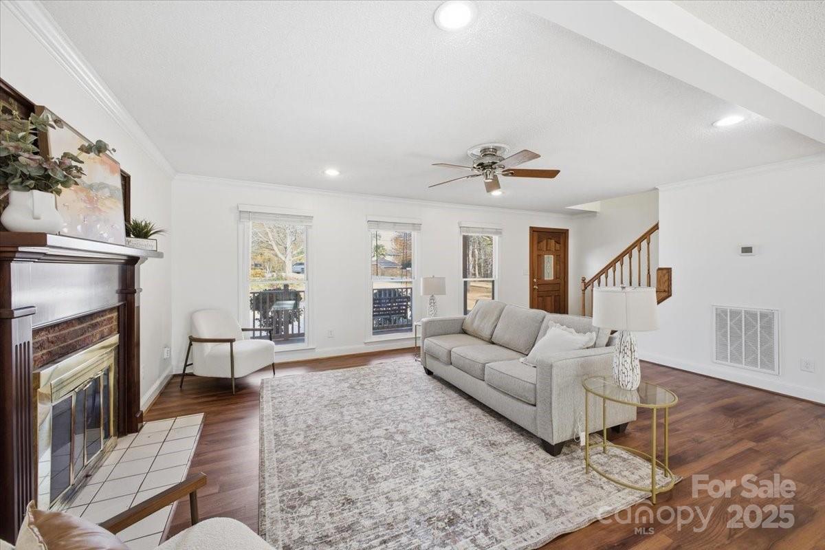 3509 Chapel View Court