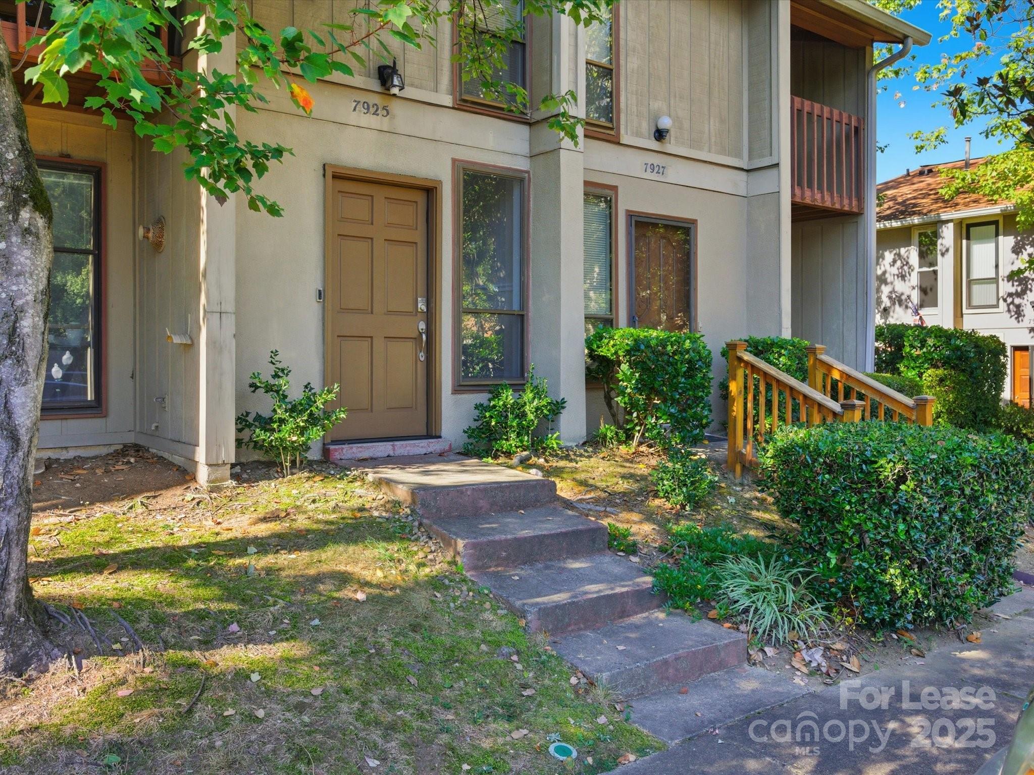 7925 Charter Oak Lane