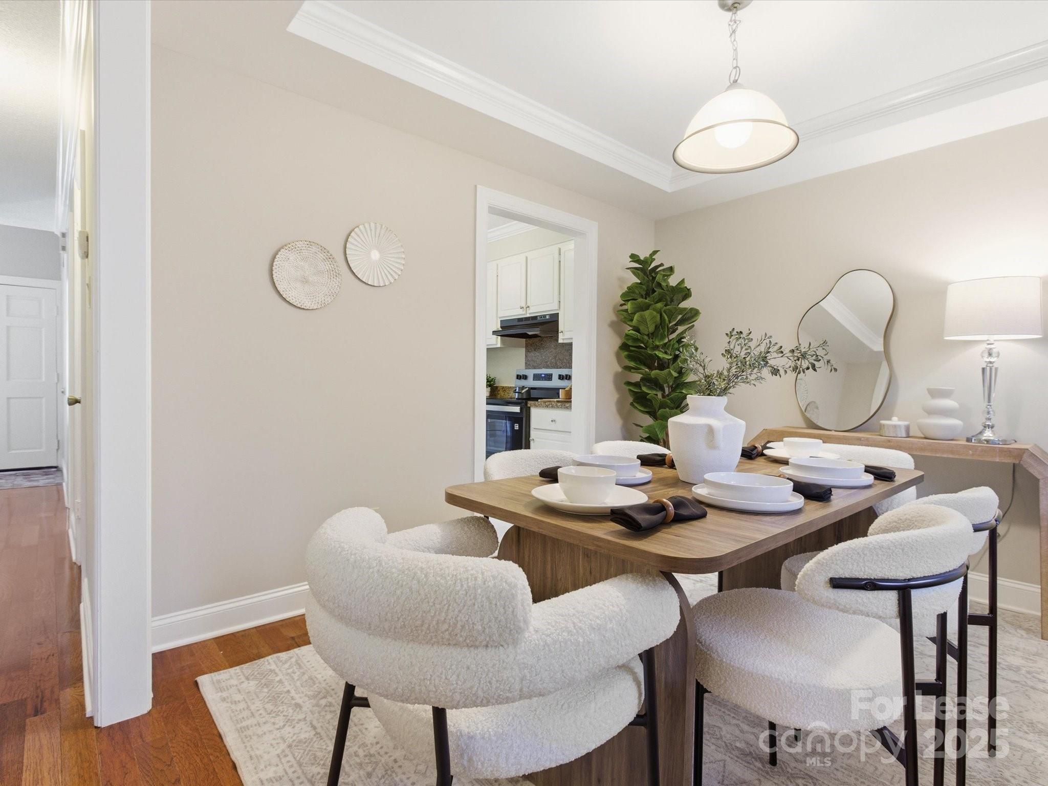 7925 Charter Oak Lane