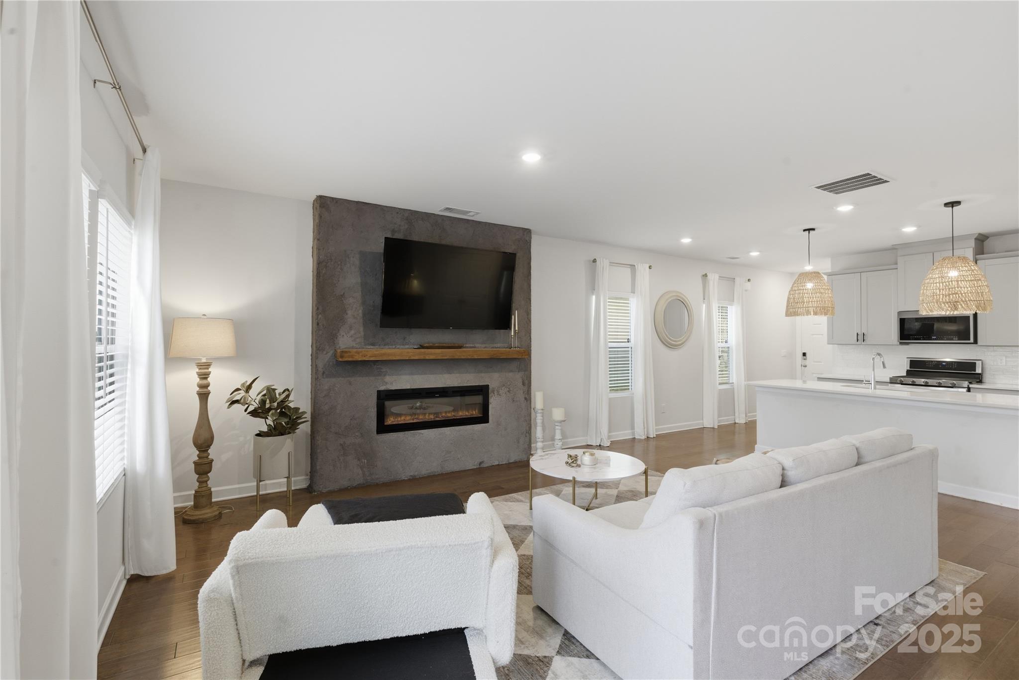 3528 Auburn Curb Road