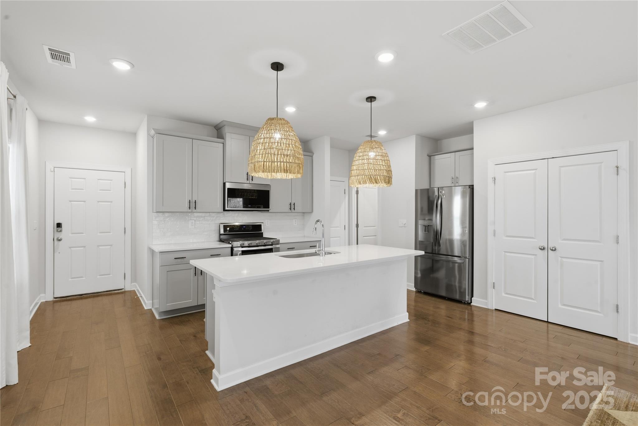 3528 Auburn Curb Road