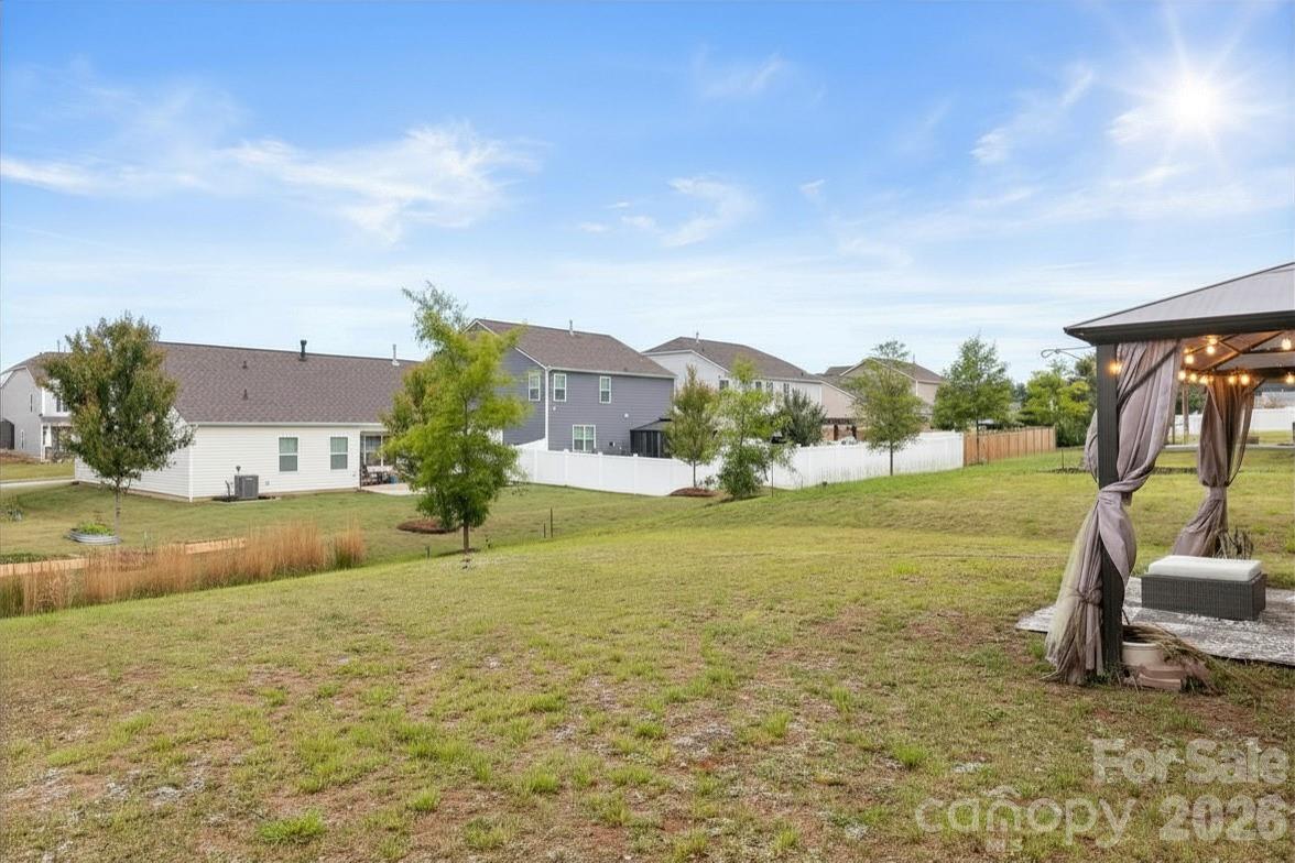 9142 Mackinaw Drive