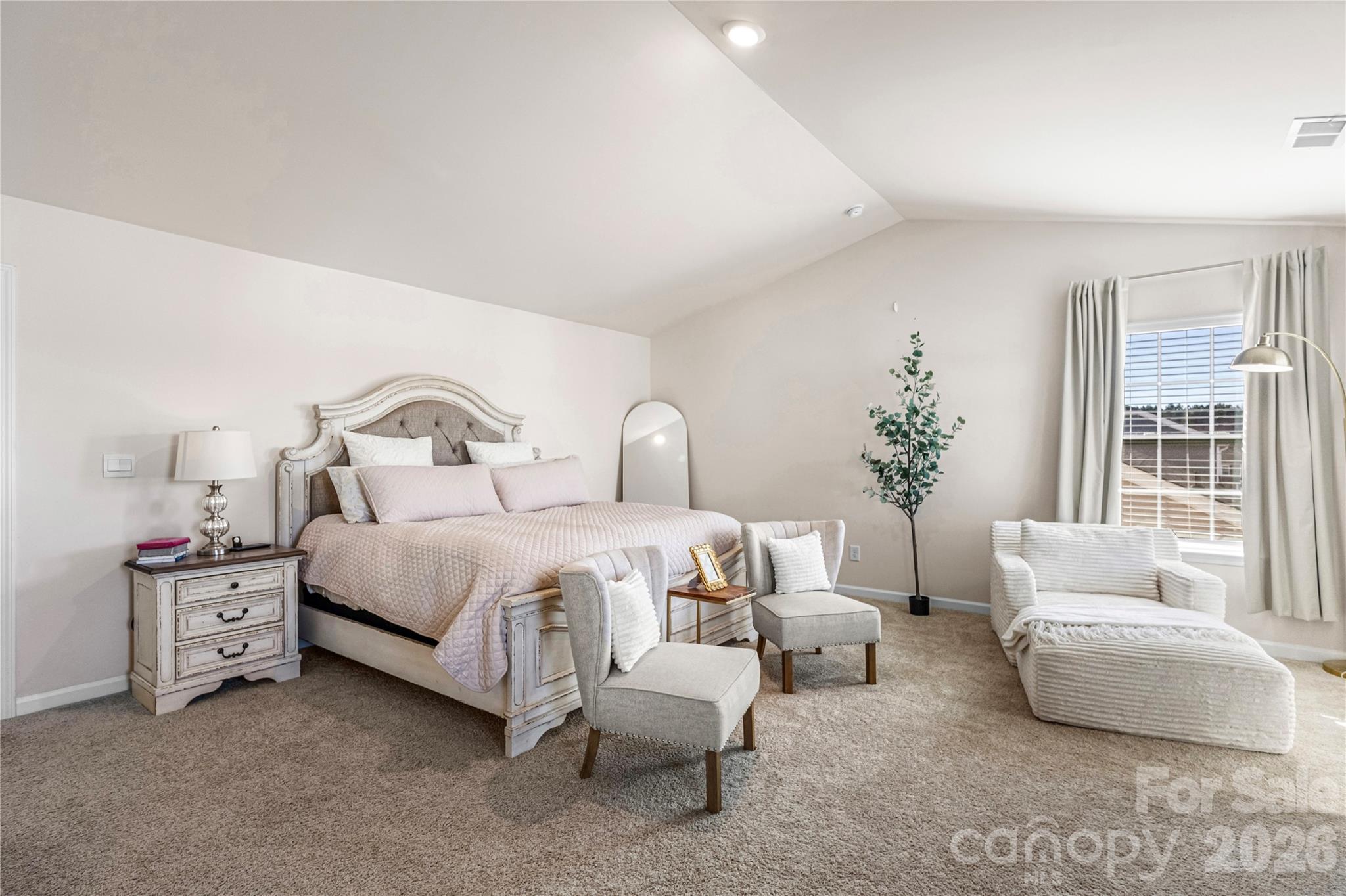9142 Mackinaw Drive