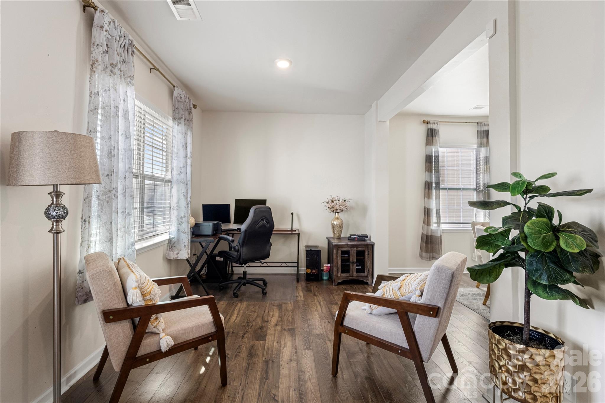9142 Mackinaw Drive