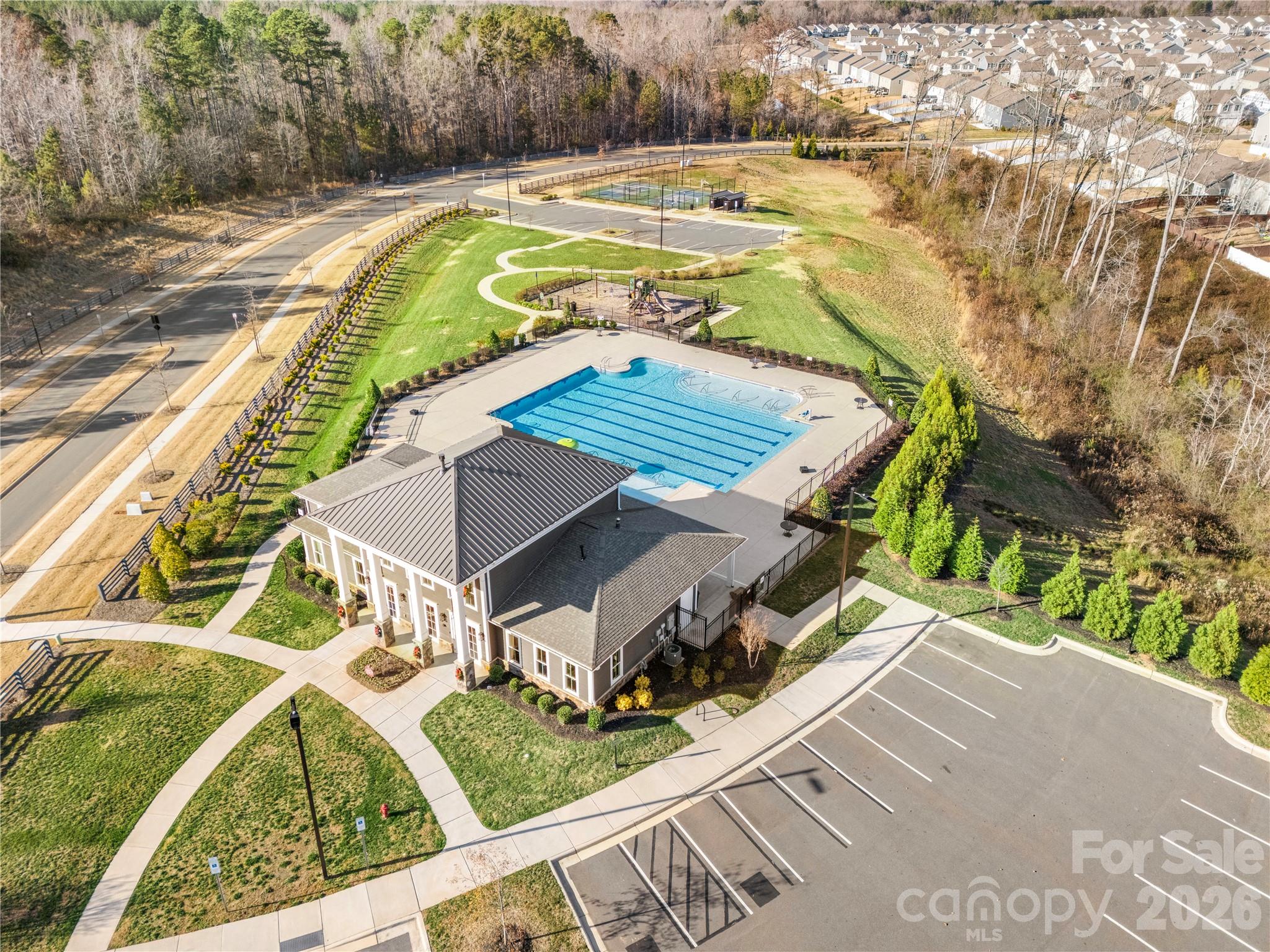 9142 Mackinaw Drive