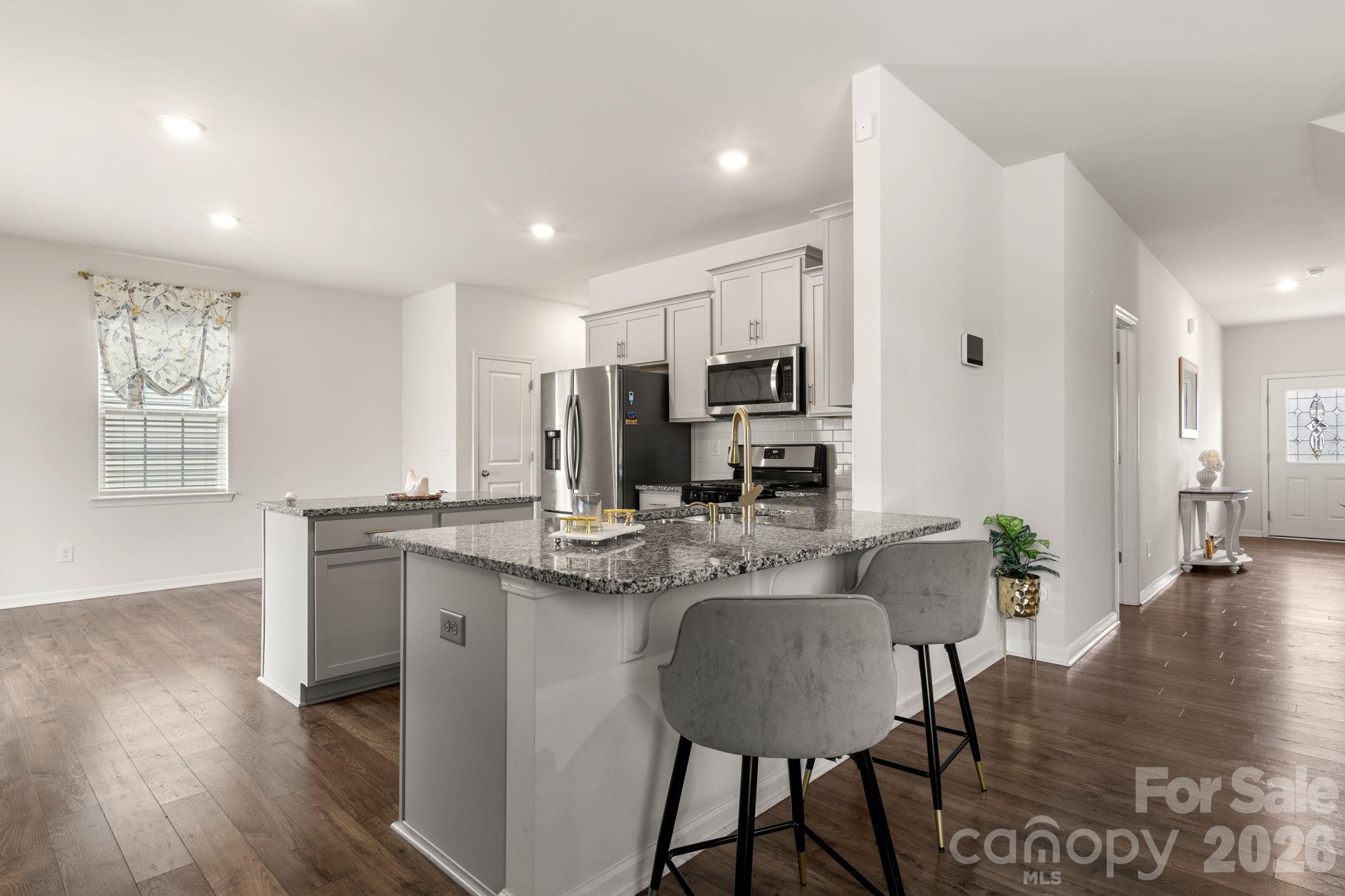 9142 Mackinaw Drive