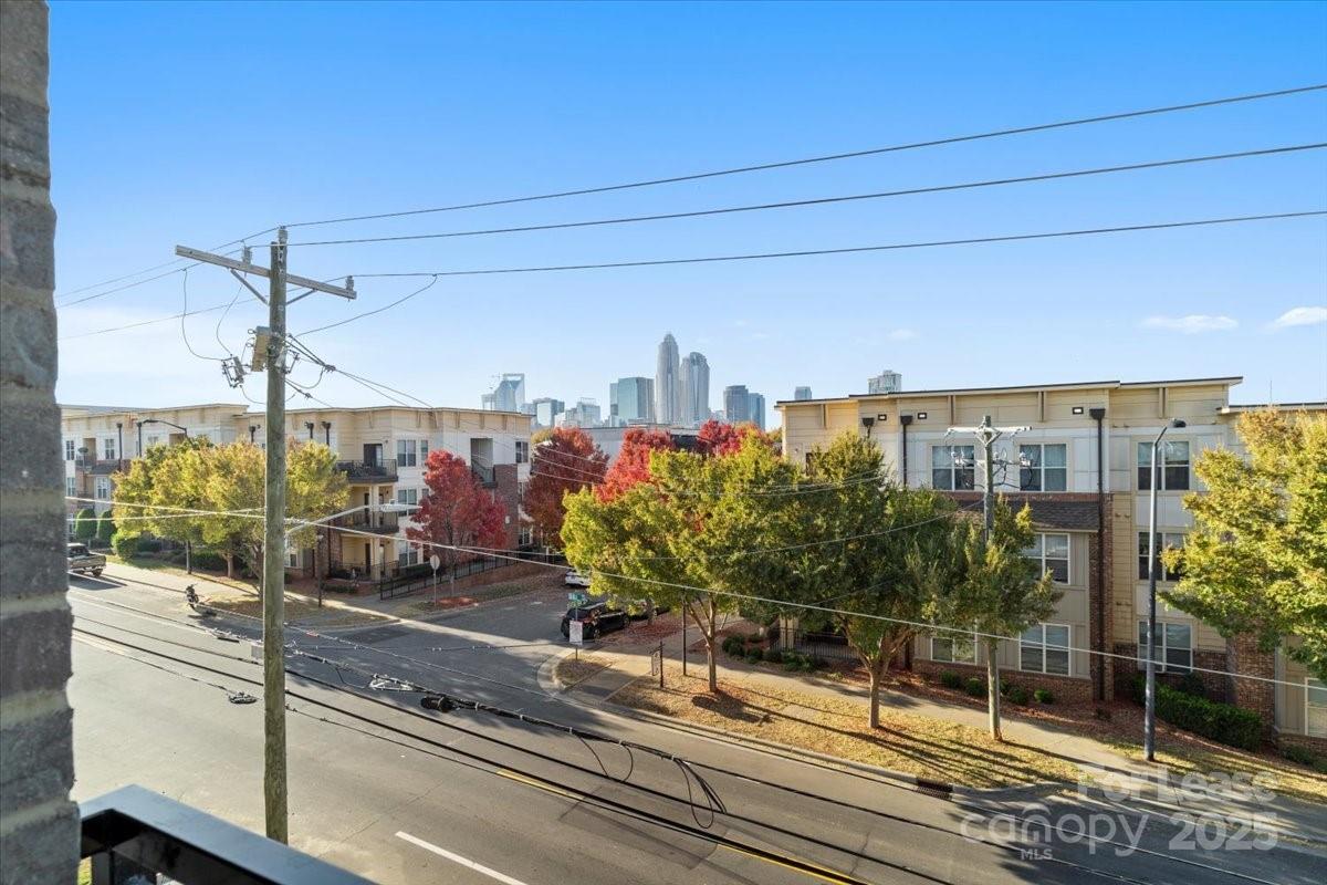 12147 Brooklyn Avenue