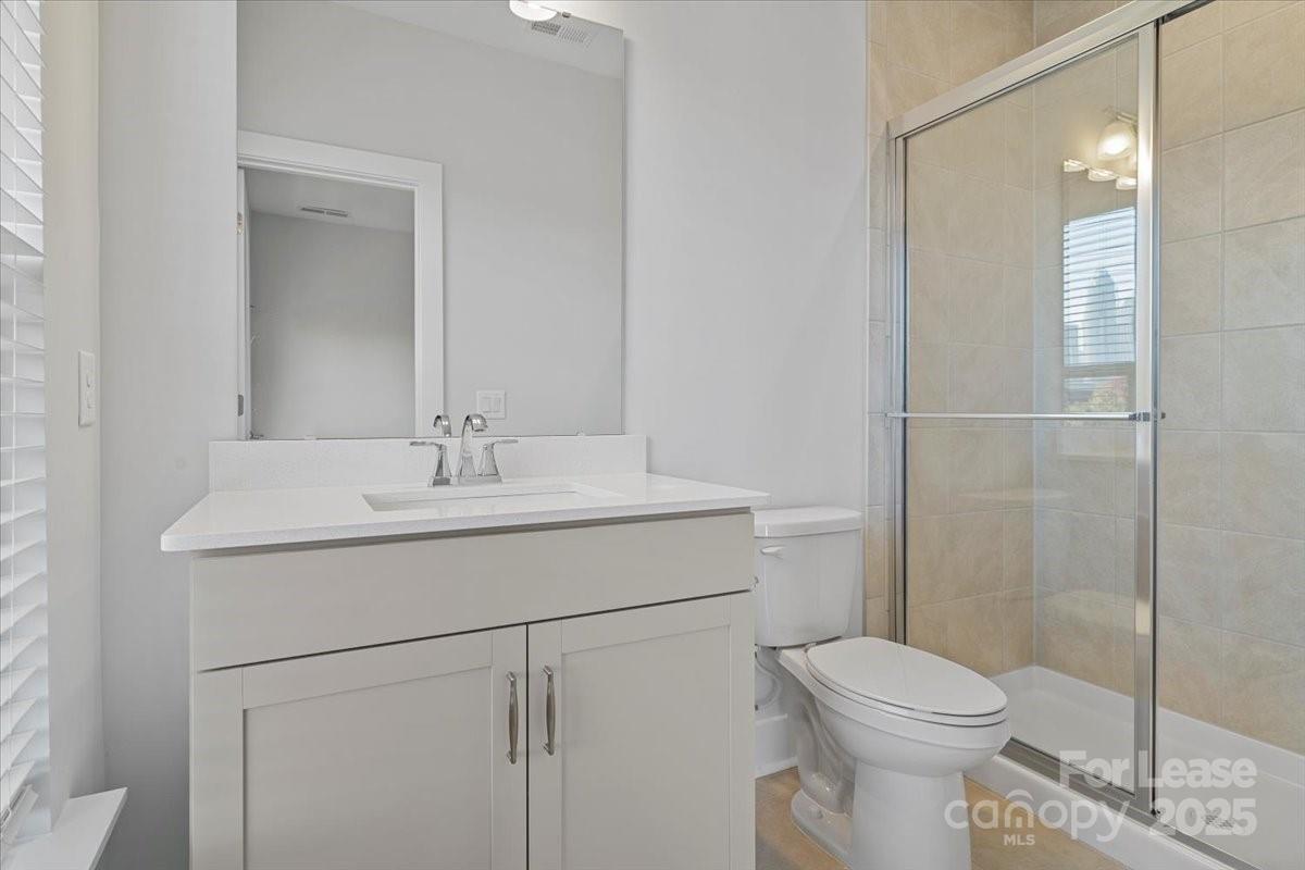 12147 Brooklyn Avenue