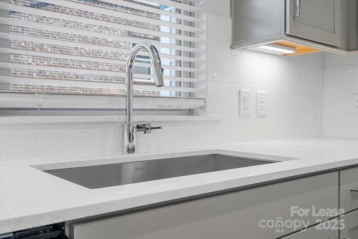 12147 Brooklyn Avenue