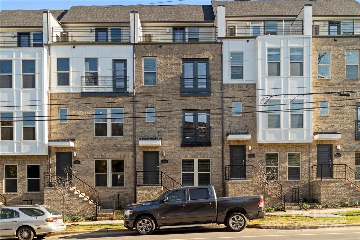 12147 Brooklyn Avenue