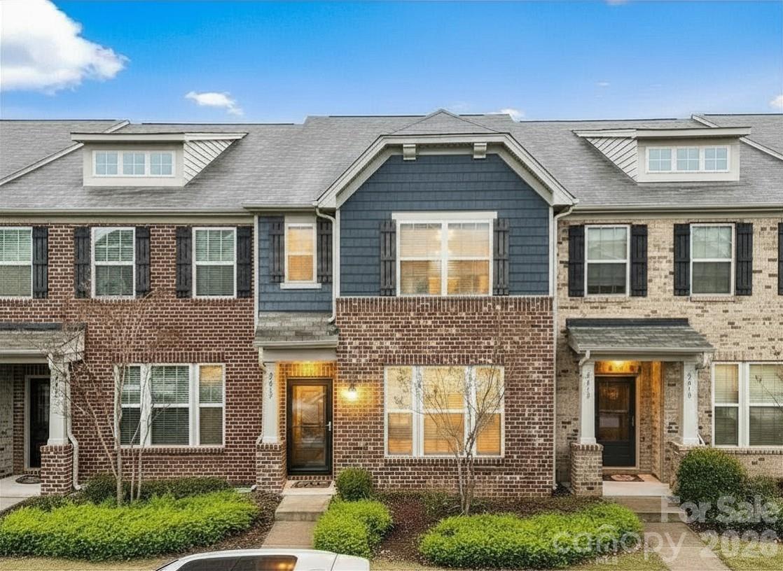2617 Winter Thistle Way