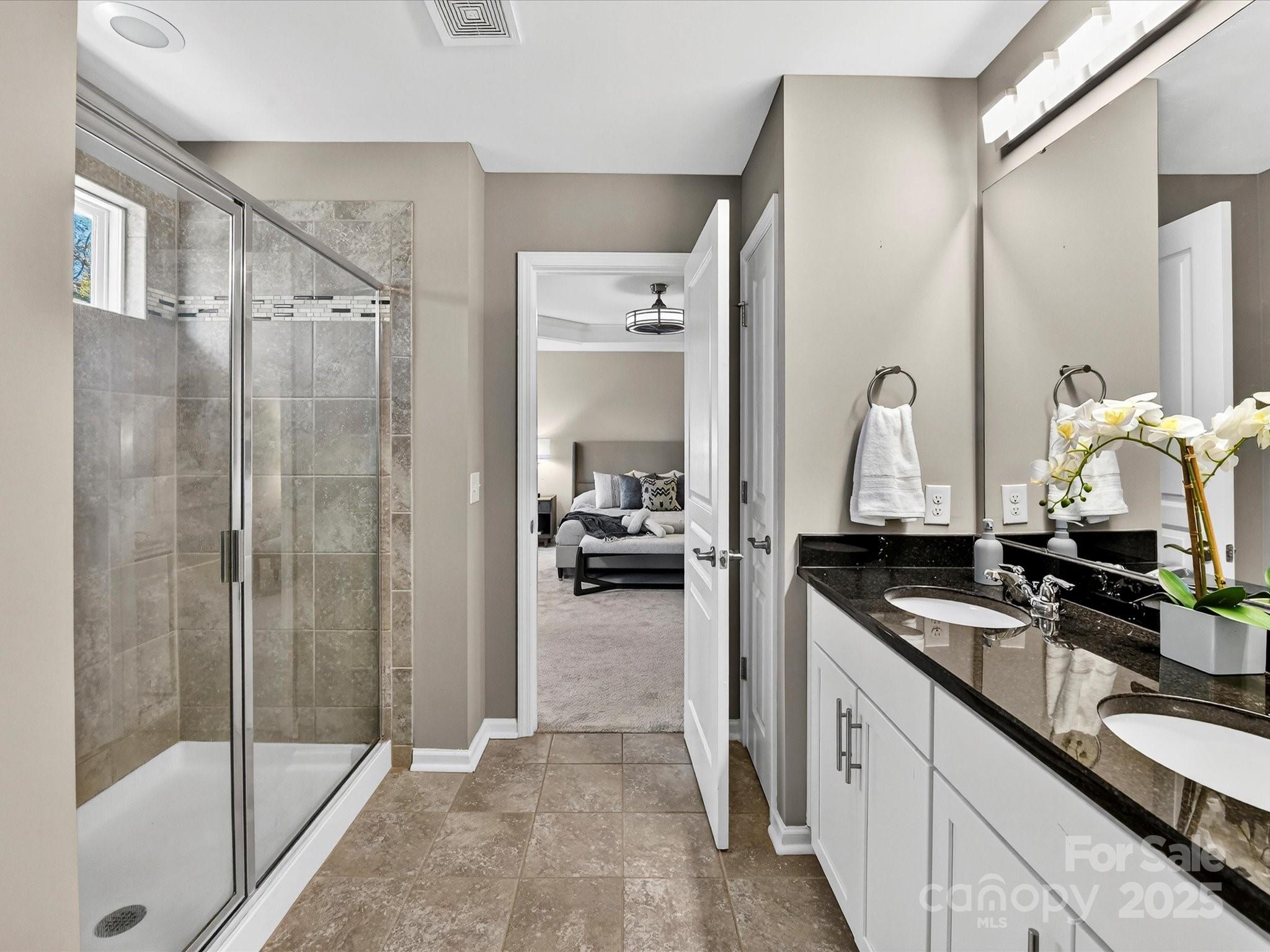 2568 Royal York Avenue