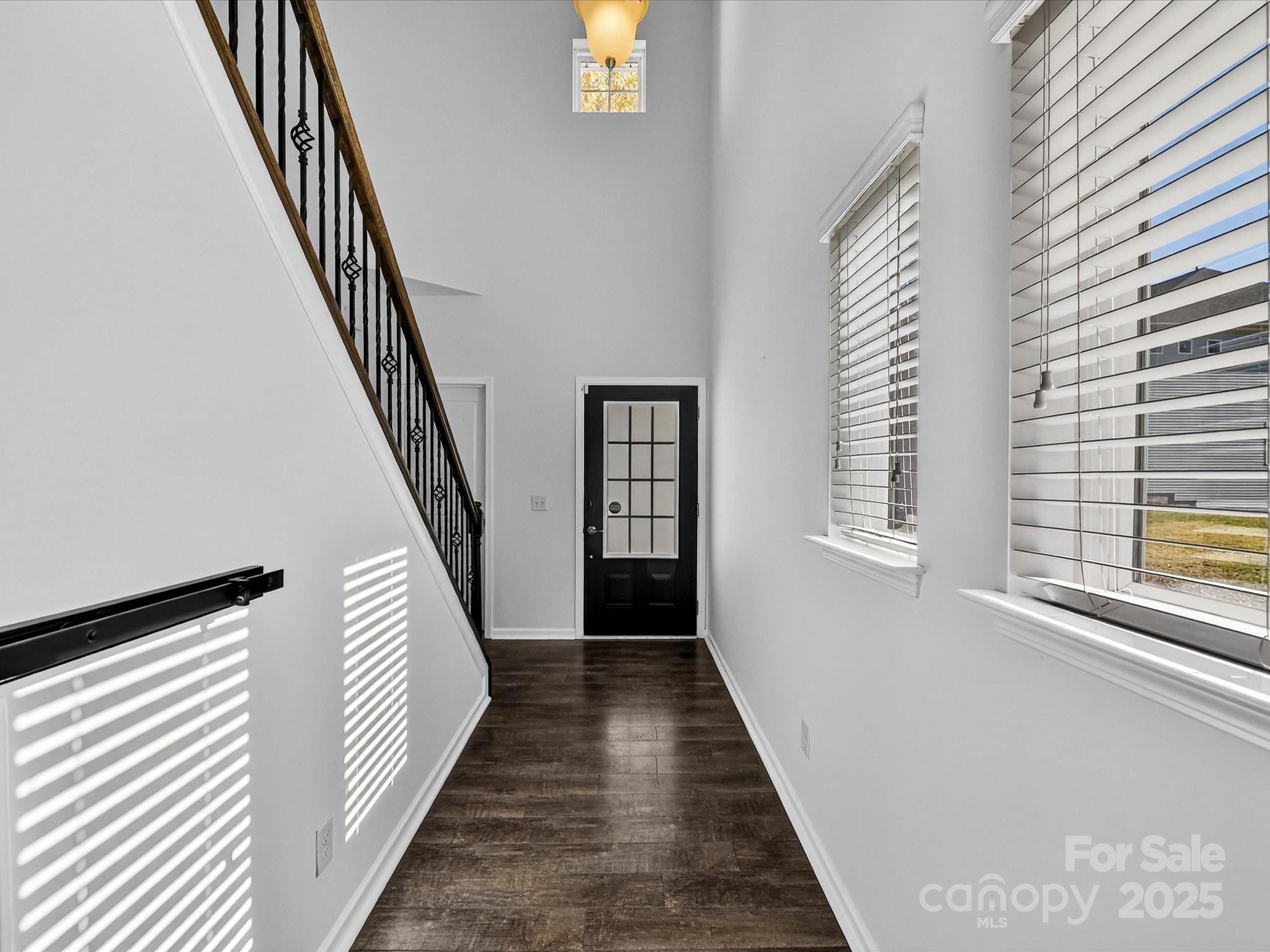 2568 Royal York Avenue