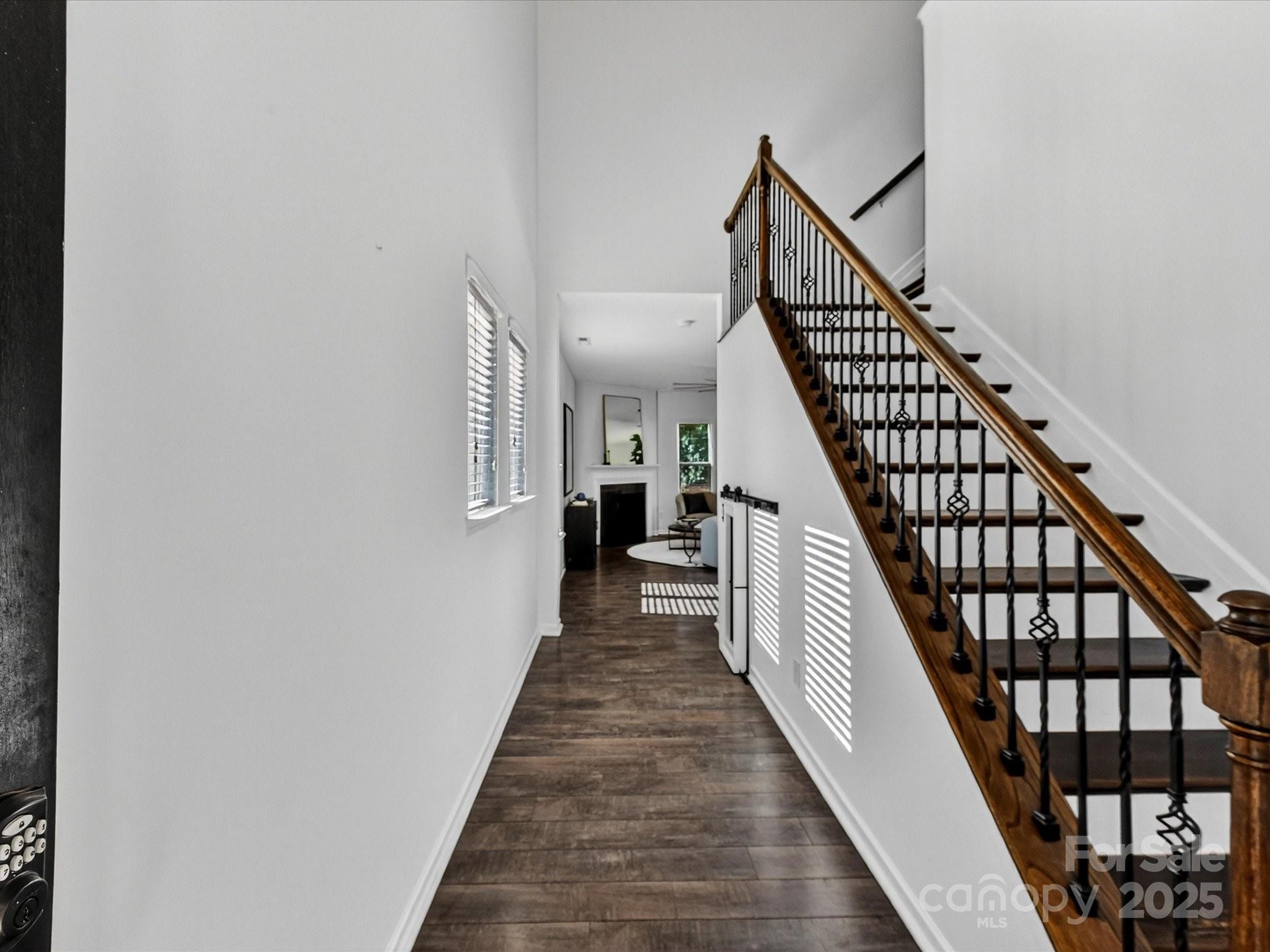 2568 Royal York Avenue