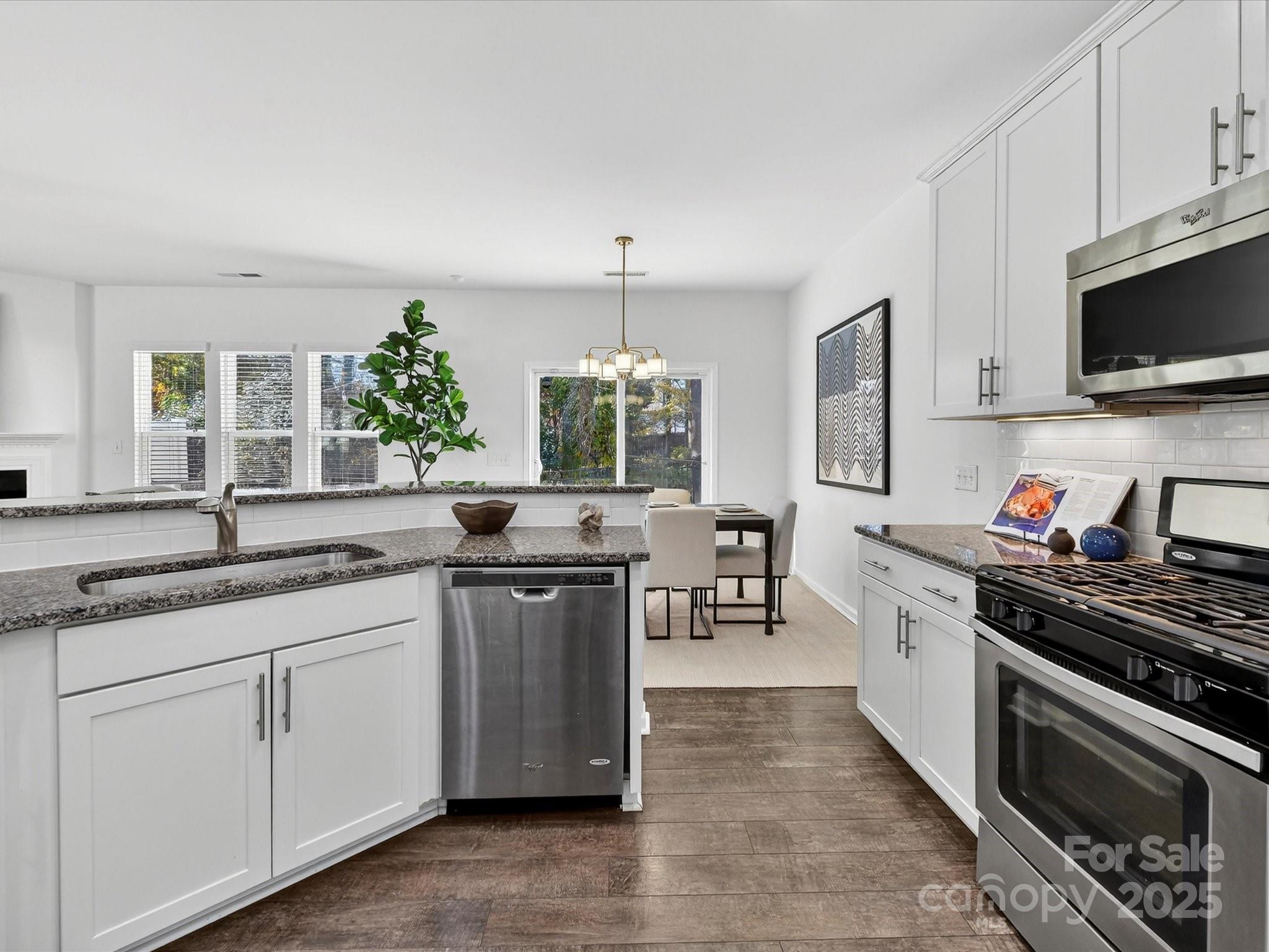 2568 Royal York Avenue