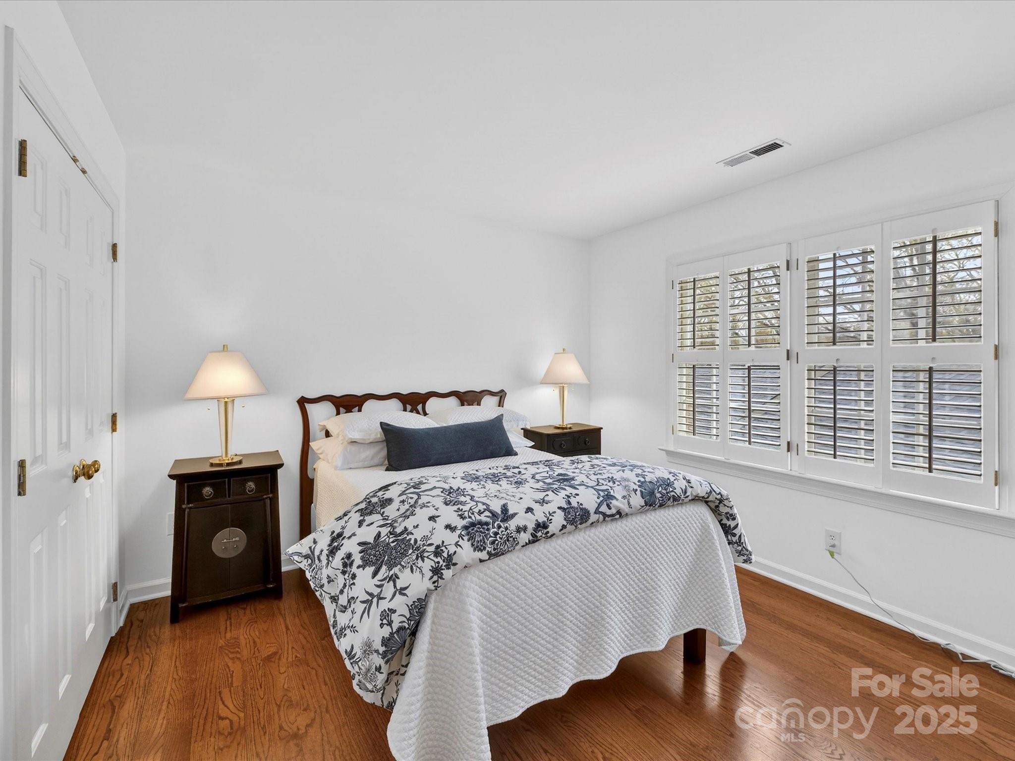 2813 Sharon View Road