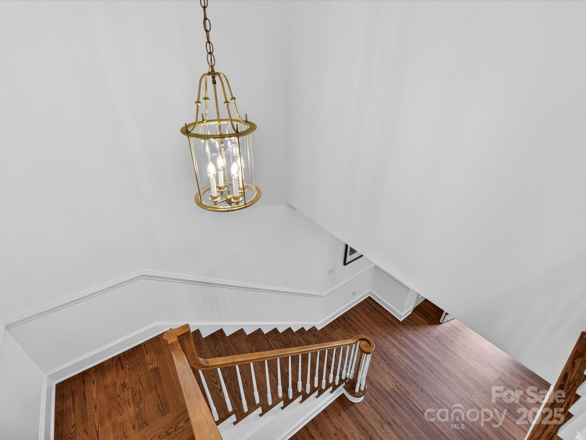 2813 Sharon View Road