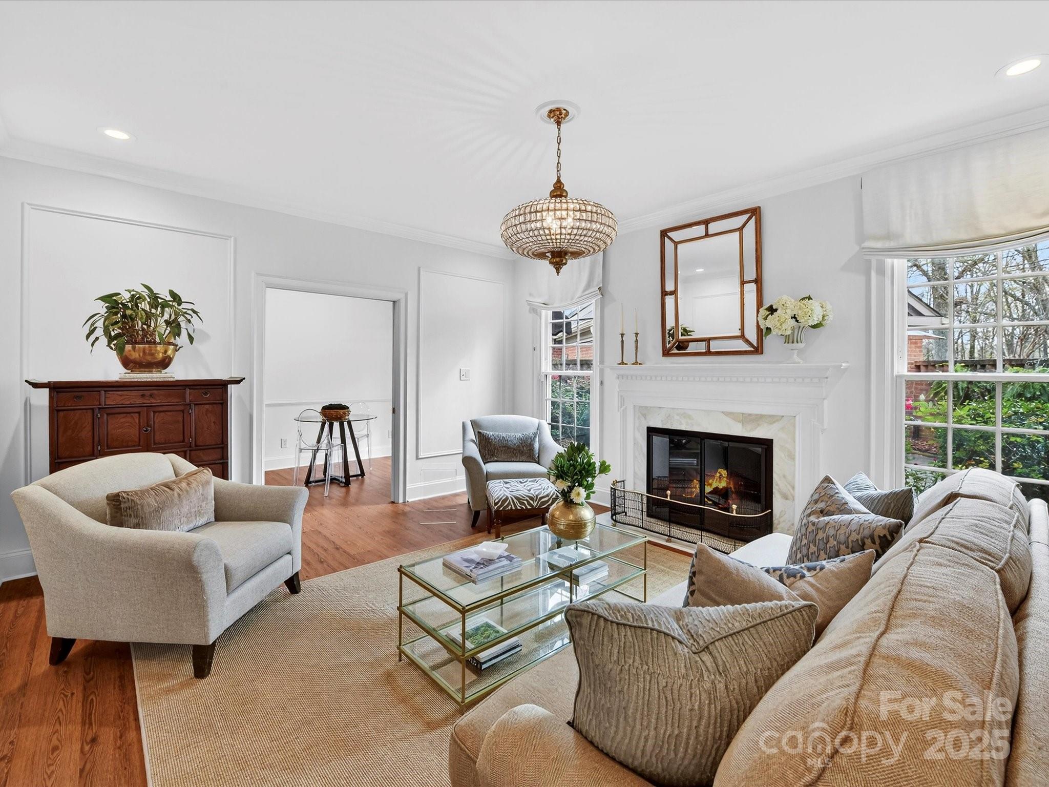 2813 Sharon View Road