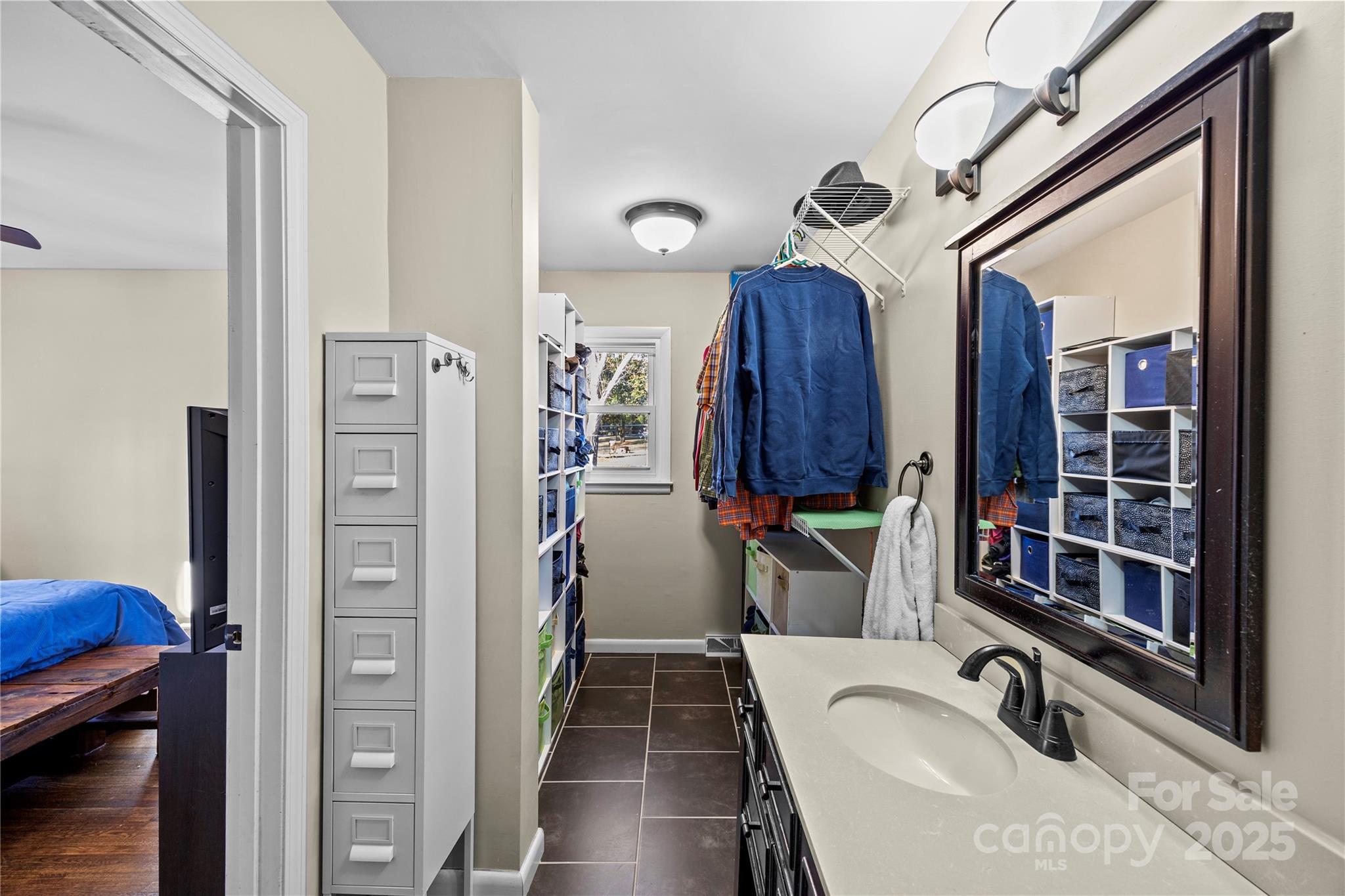 1419 Marlwood Circle