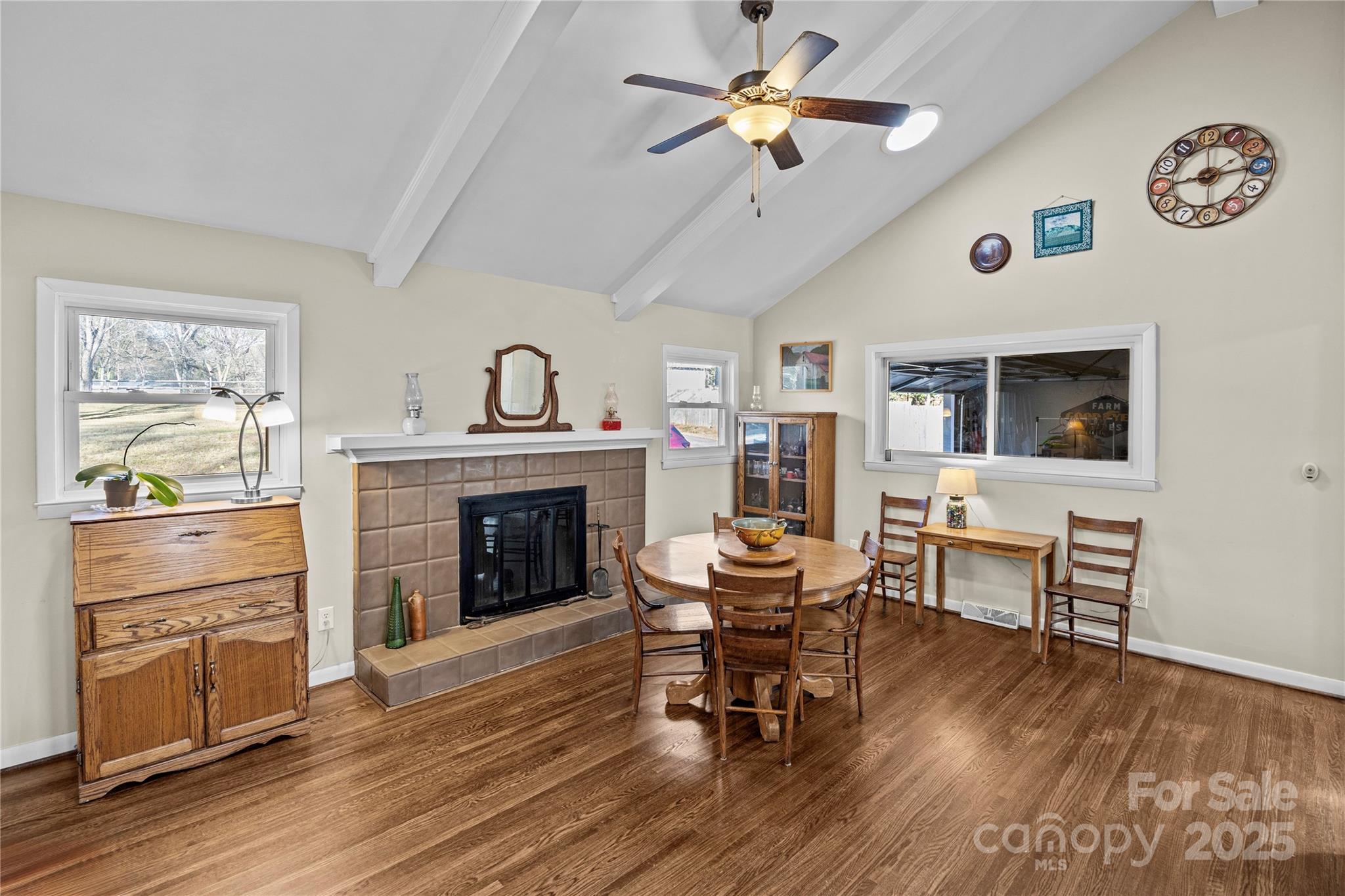 1419 Marlwood Circle