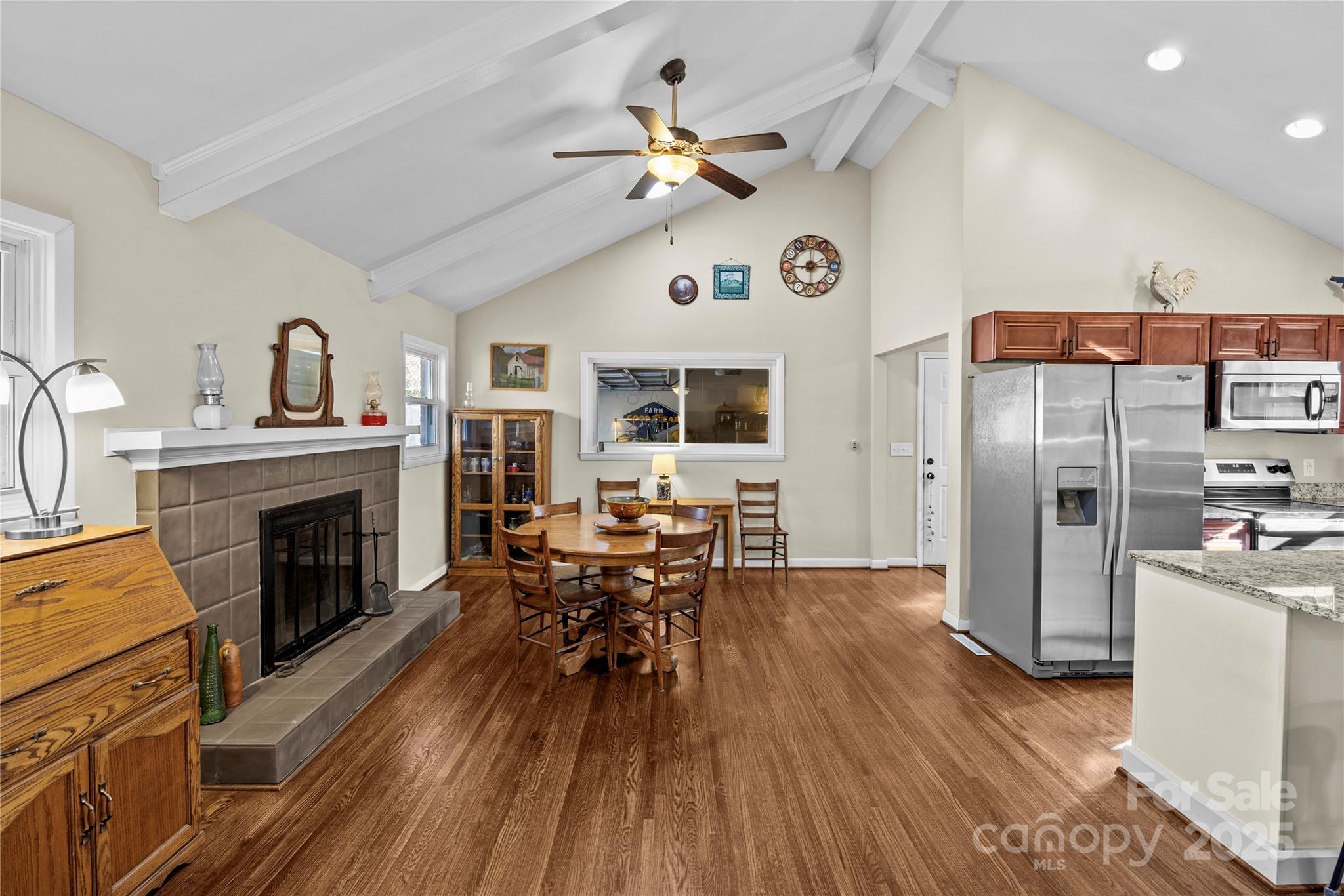 1419 Marlwood Circle