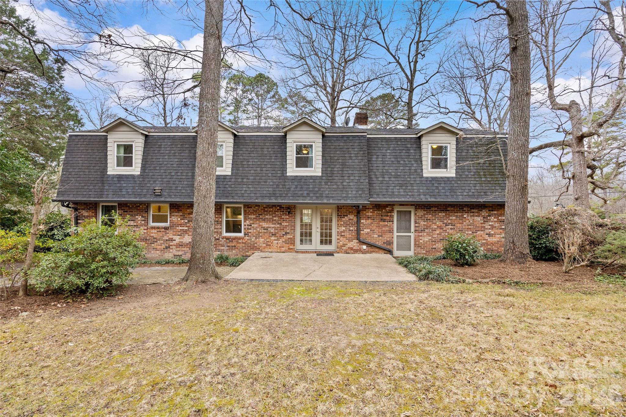 1040 Timber Lake Drive