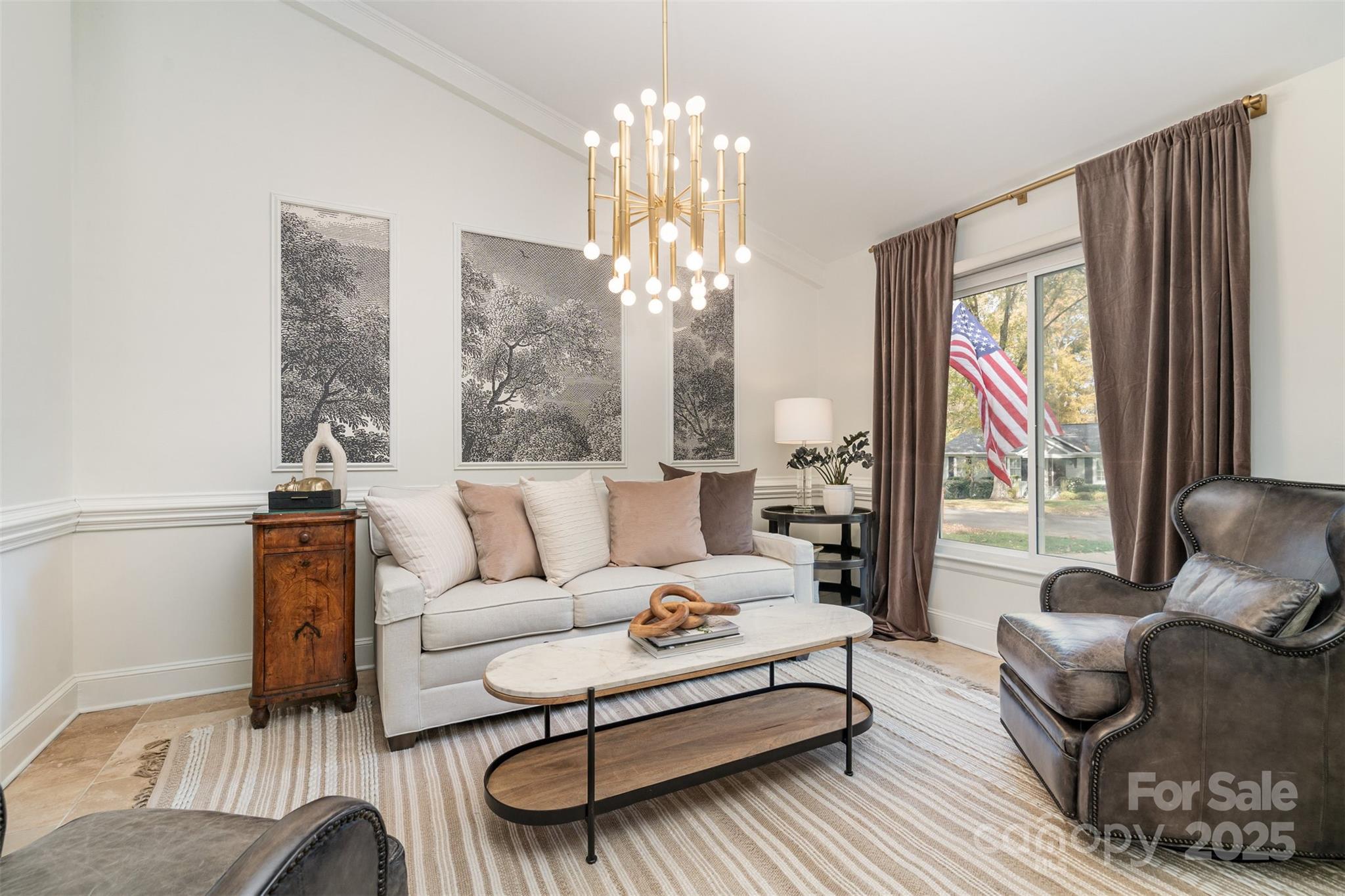 1018 Shady Bluff Drive