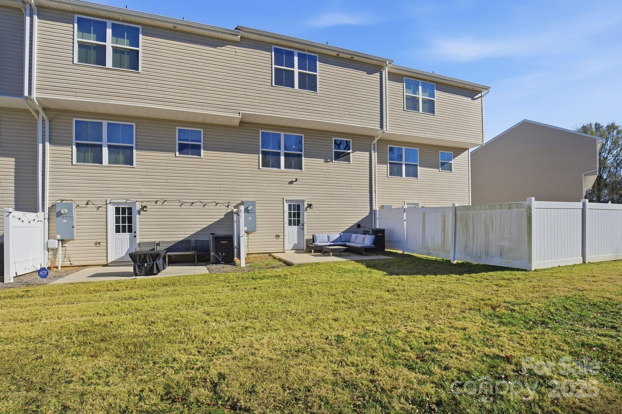 6101 Cutwater Circle