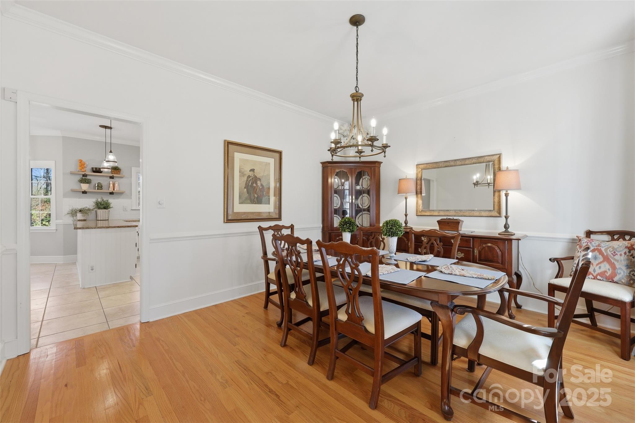 2123 Wedgewood Drive