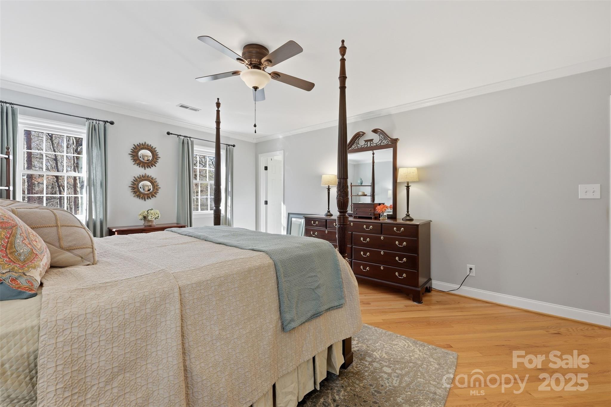 2123 Wedgewood Drive