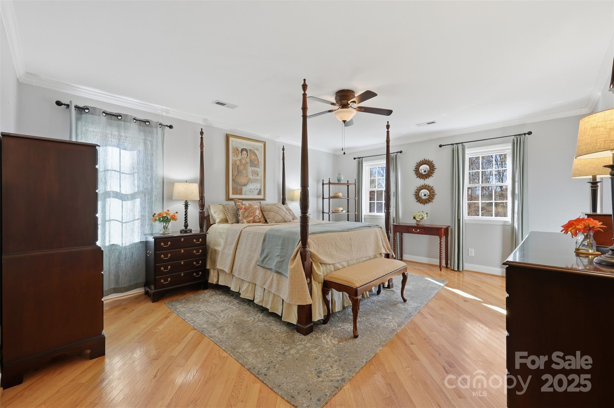 2123 Wedgewood Drive