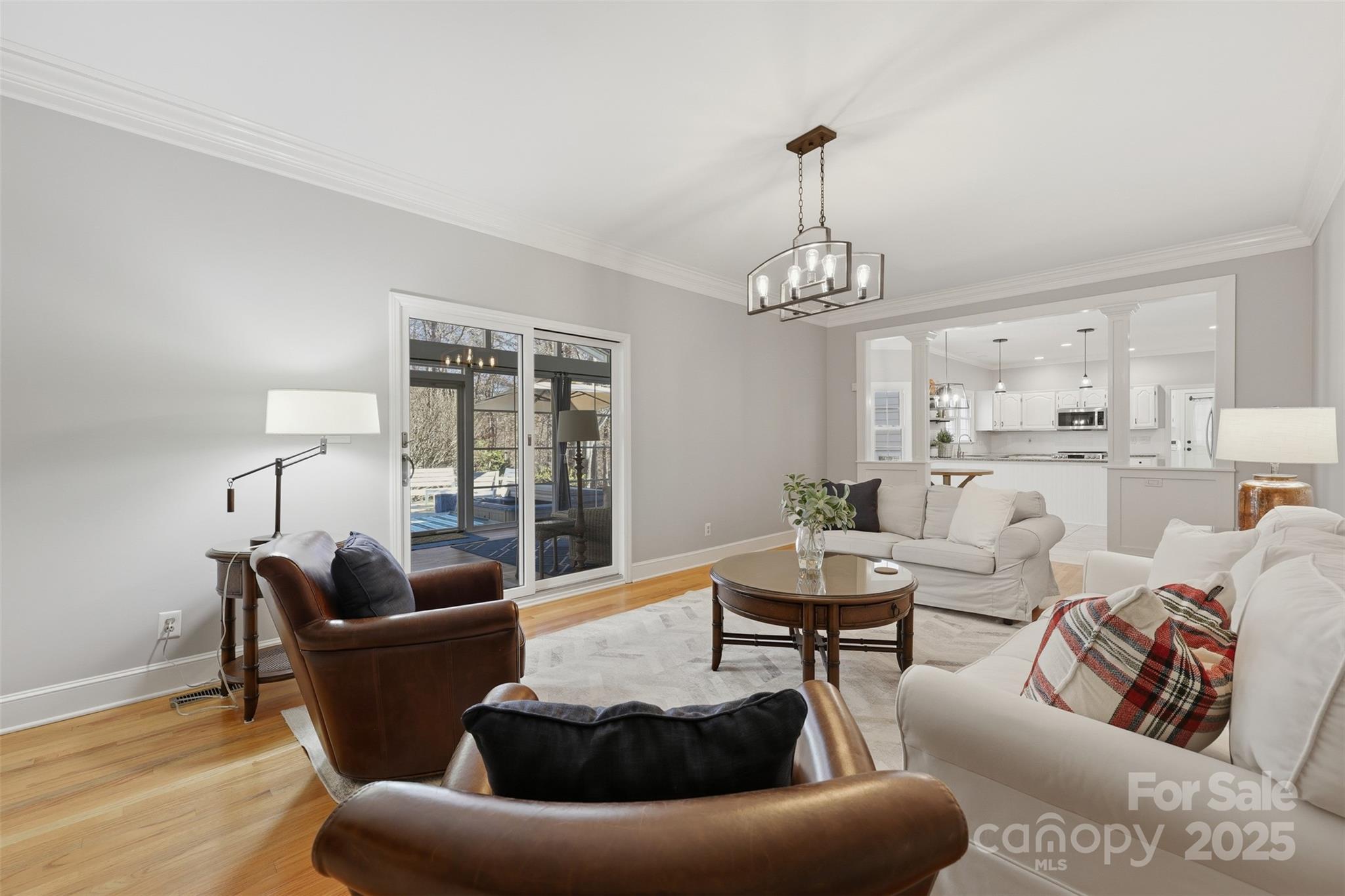 2123 Wedgewood Drive