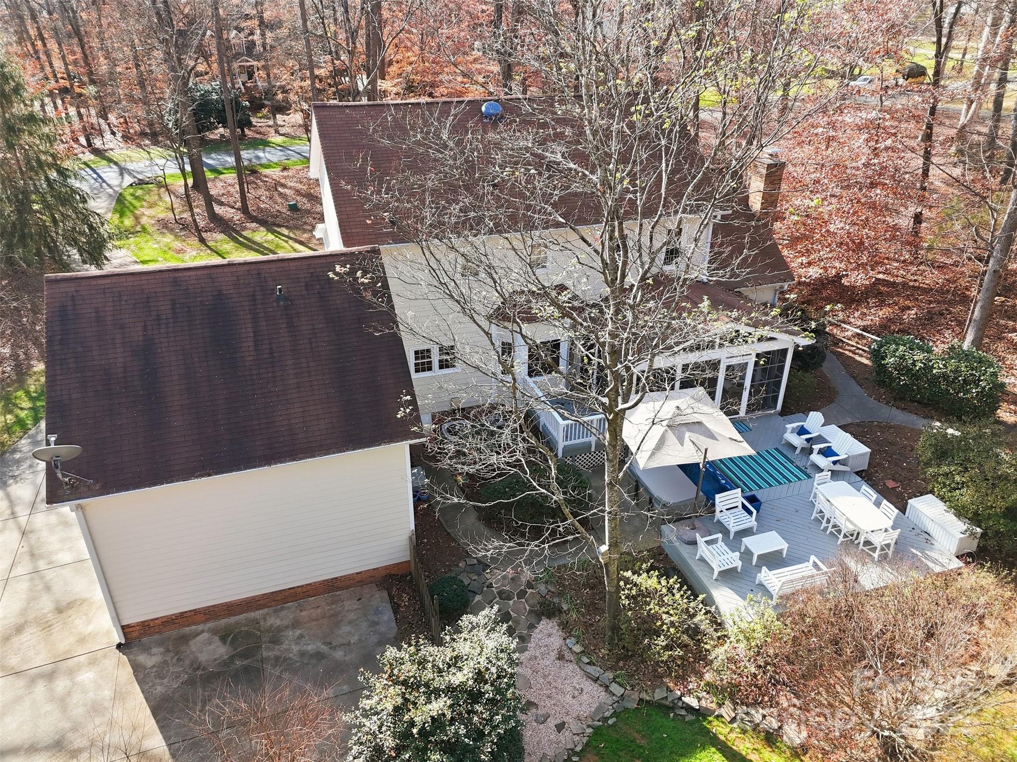 2123 Wedgewood Drive