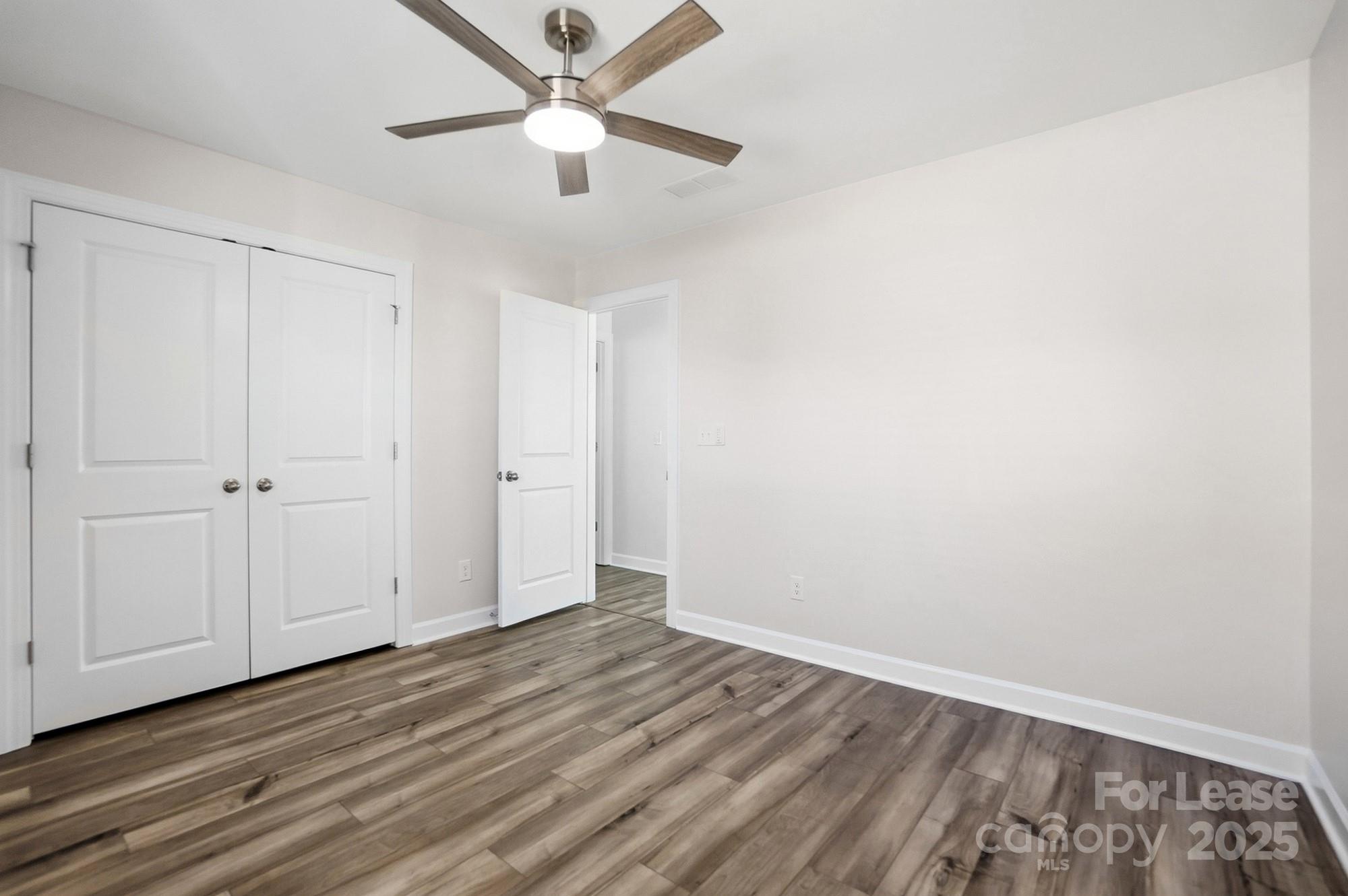 3909 Woodland View Drive