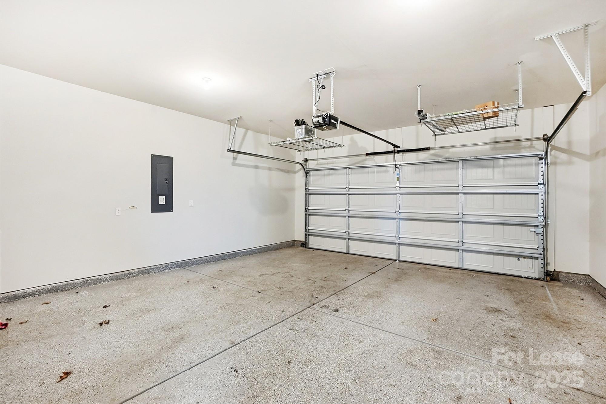 3909 Woodland View Drive