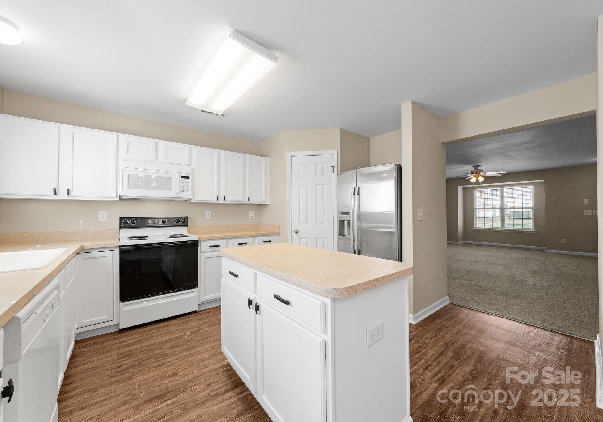 9245 Washam Potts Drive