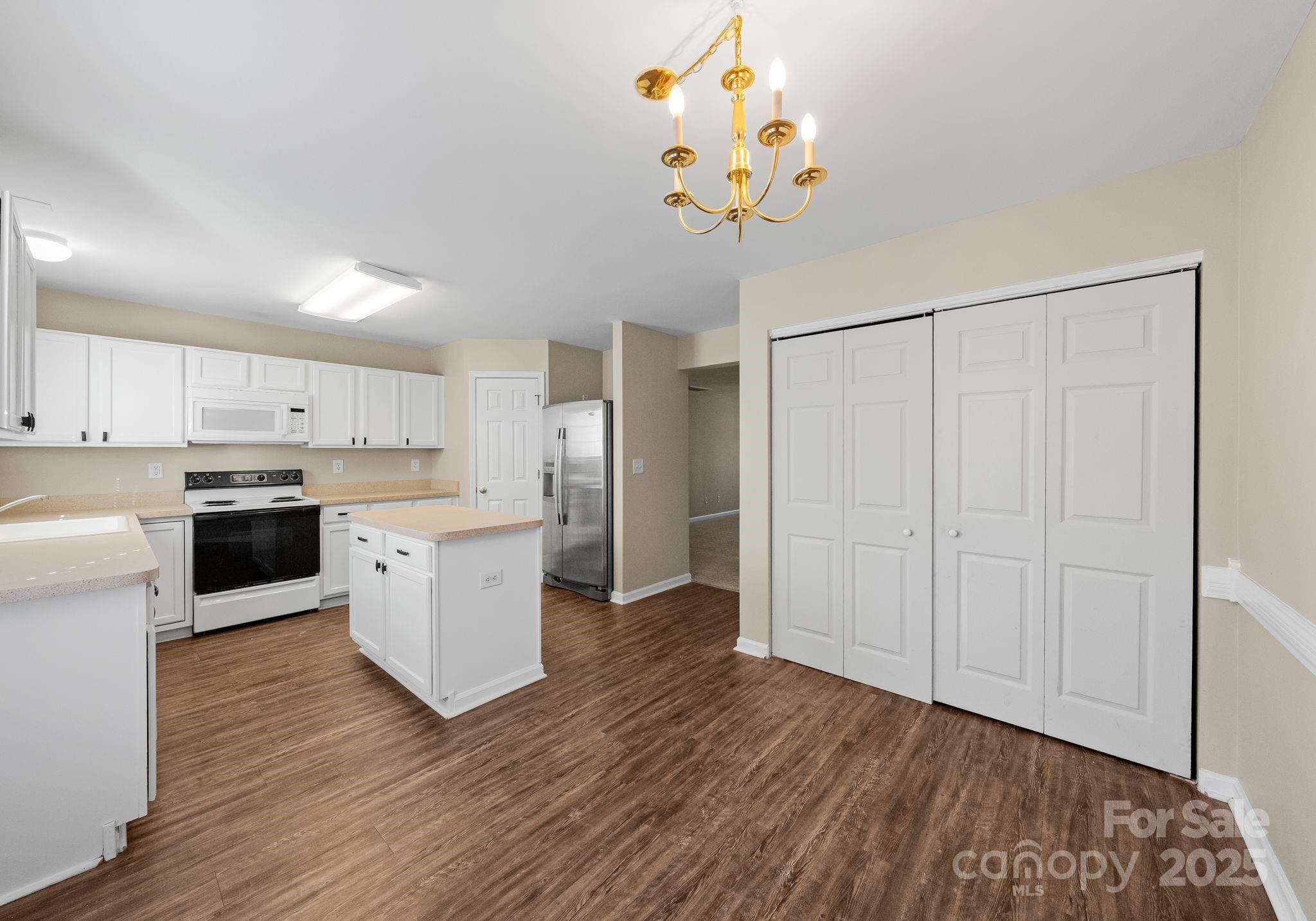 9245 Washam Potts Drive