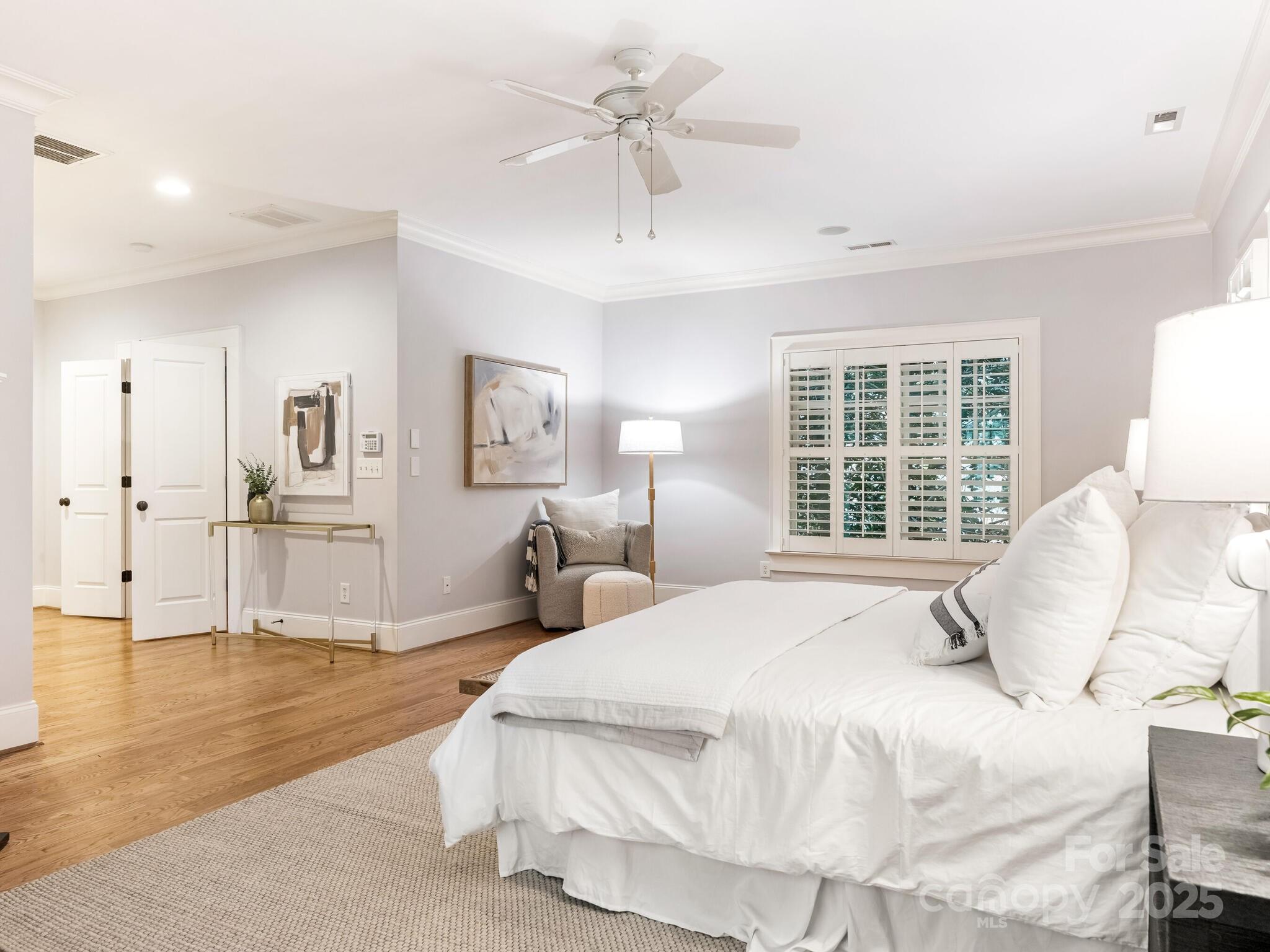 528 Meadowbrook Road