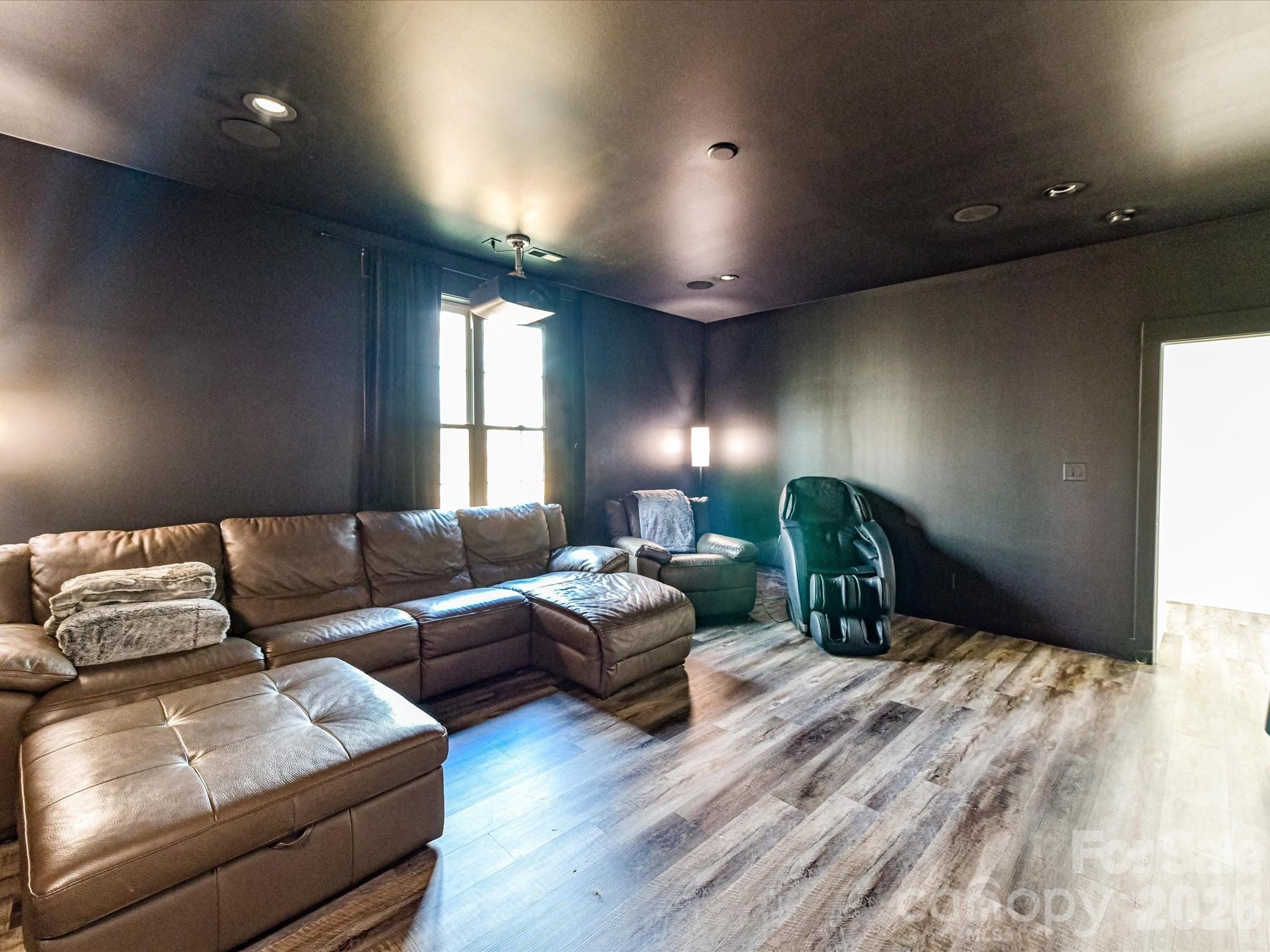 1409 BLOOMSBERRY Lane