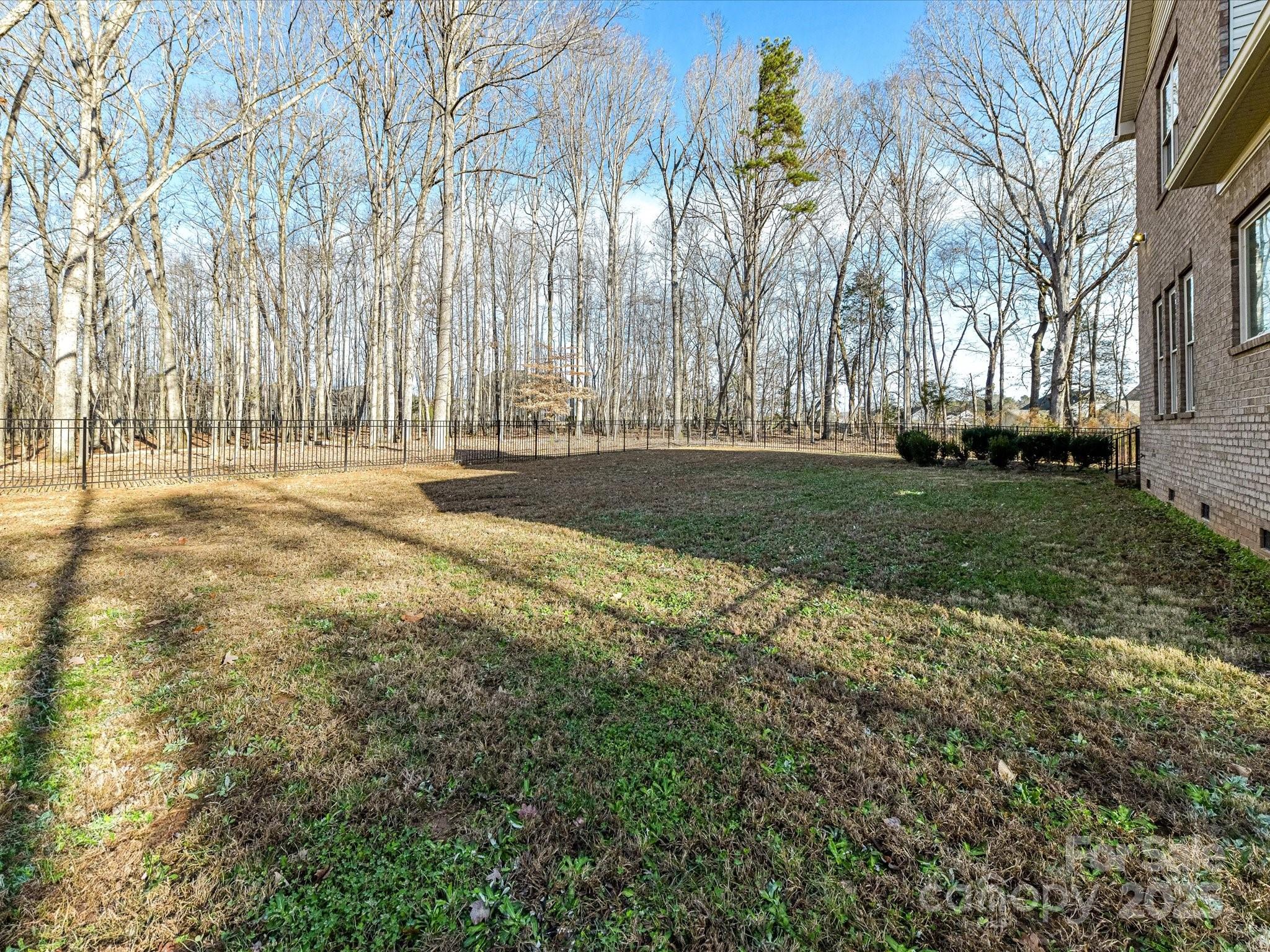 1409 BLOOMSBERRY Lane